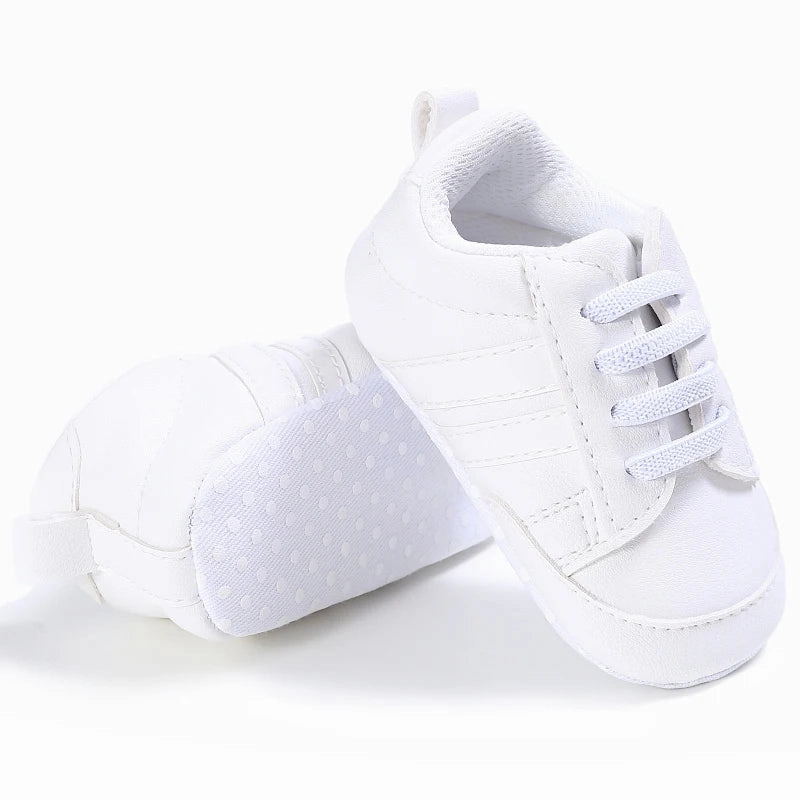 Fashion Baby Sneakers ?C White Toddler Sports Shoes ?C Soft Sole First Walkers for Infant Girls & Boys ?C Lightweight Casual Infant Shoes 0-36M narrow - fit