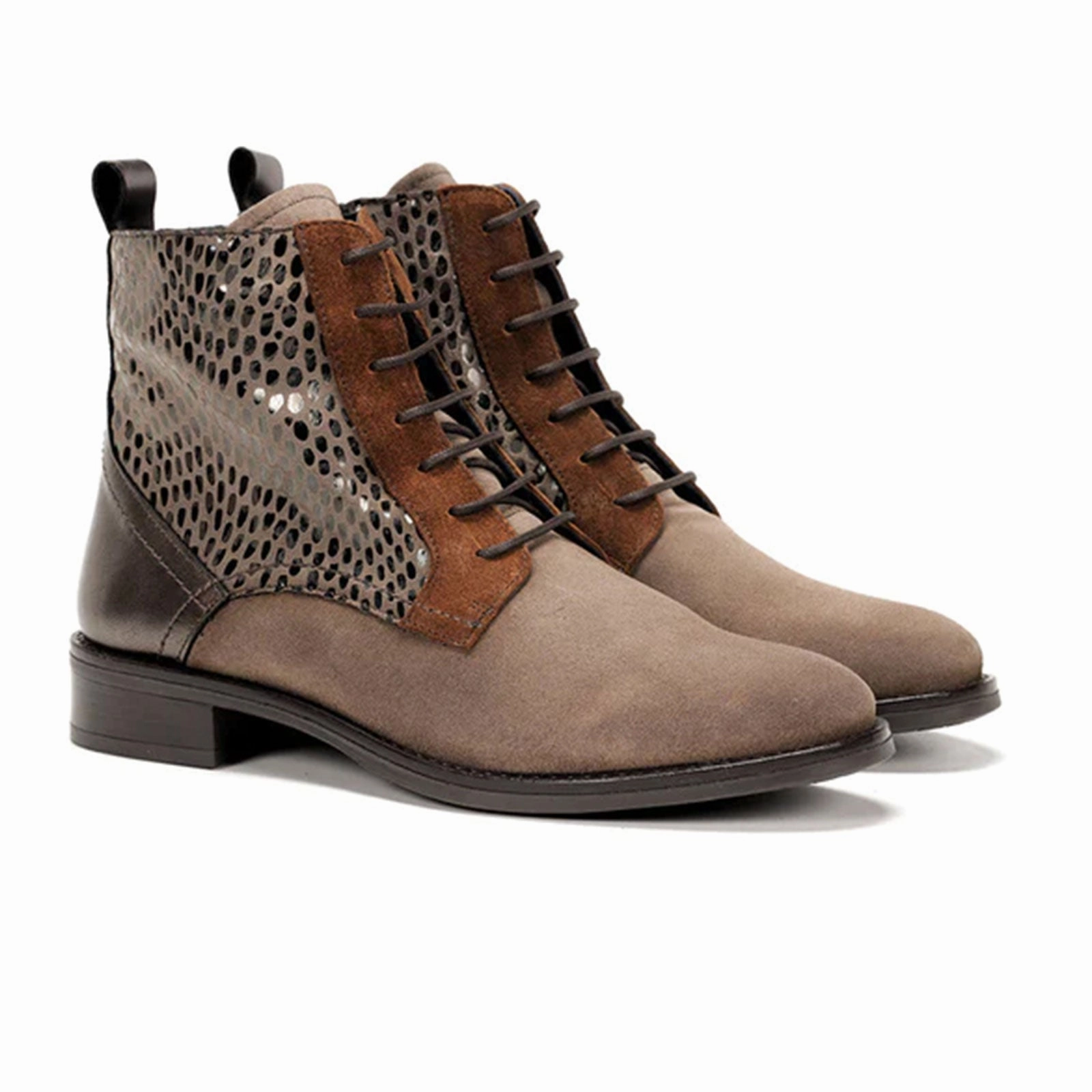 Premium Material Flexible Frame River Crossing Dorking Harvard D8709 Ankle Boot (Women) - Fango