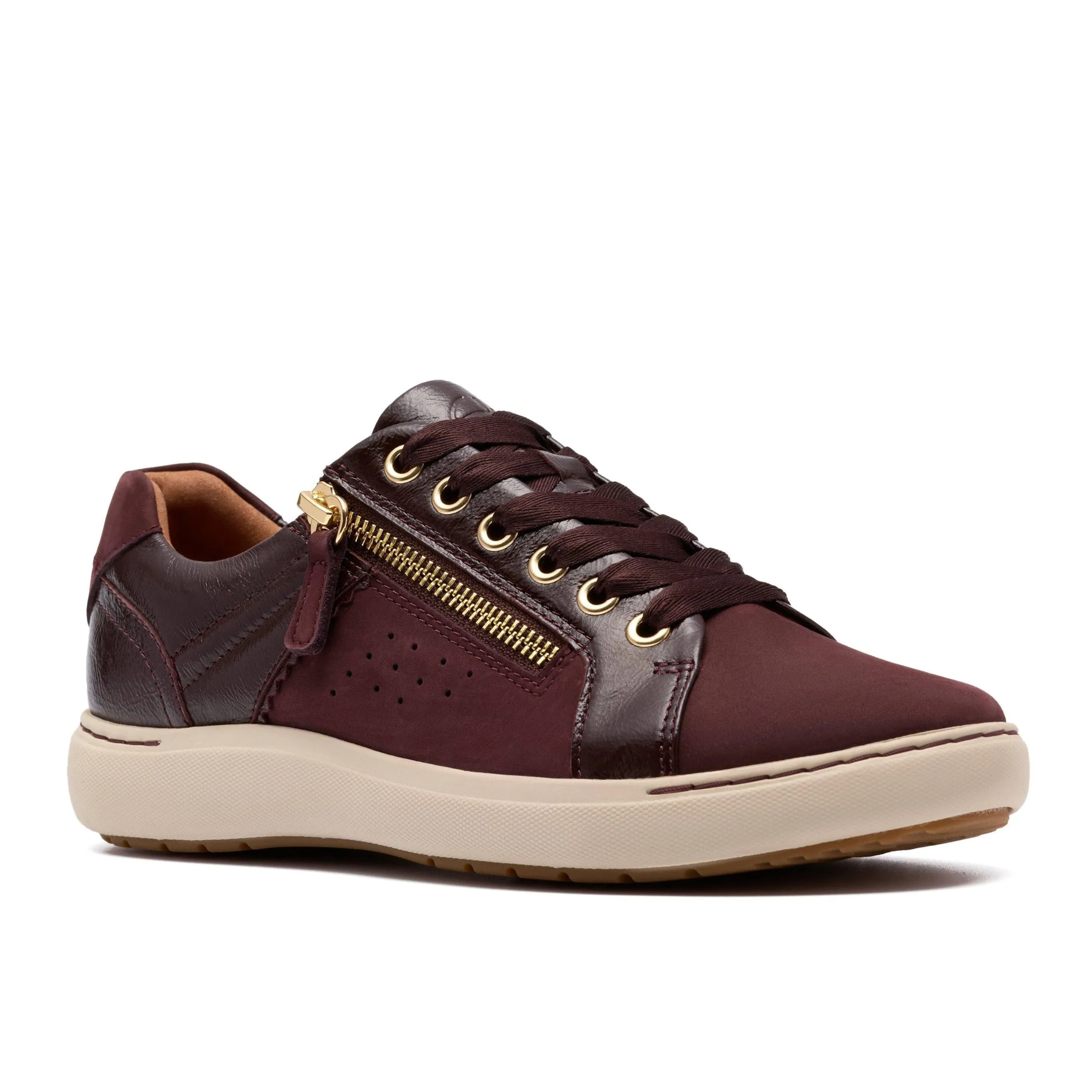 CLARKS NALLE ZEN WOMEN'S MEDIUM AND WIDE Scarce