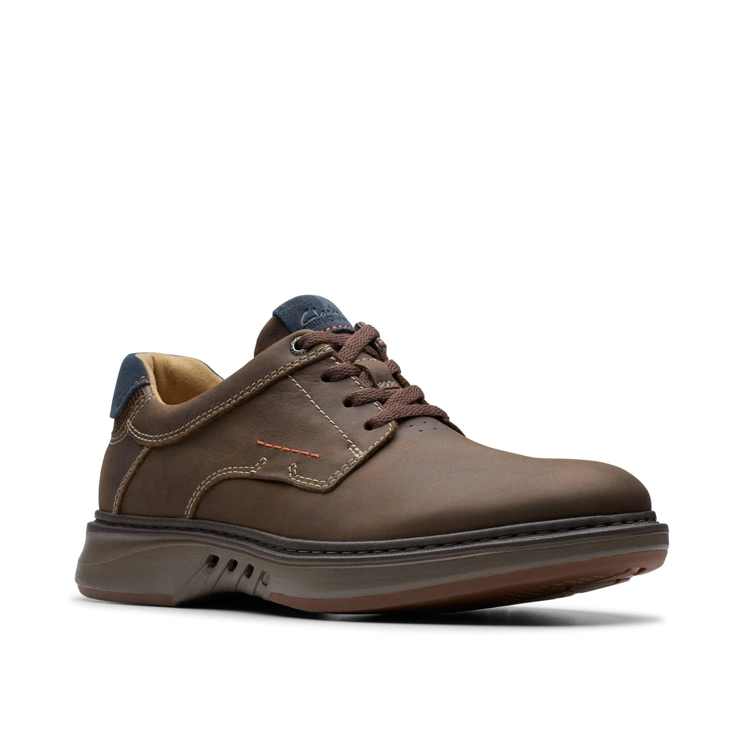 CLARKS UN BRILEY PACE MEN'S MEDIUM AND WIDE Hydrophobic Treatment All-Day Durability