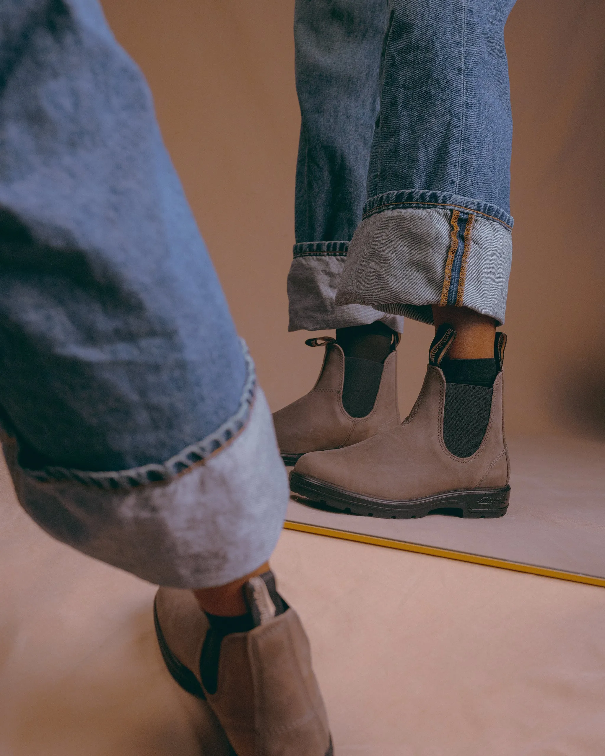 Compression Molded Sole fashionistas CLASSIC CHELSEA 2446 - CLAY - LEATHER