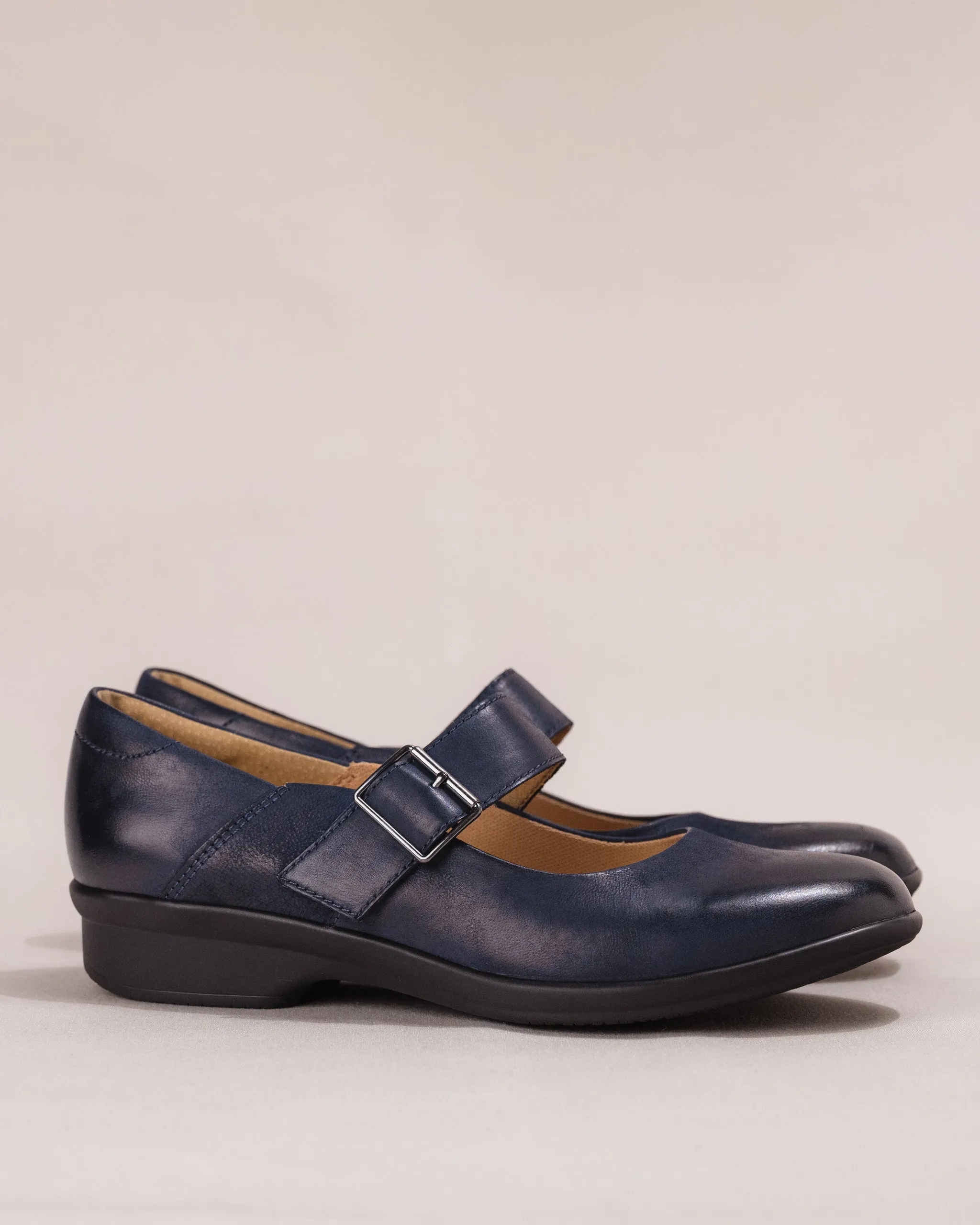 COLLETTE - NAVY - NUBUCK Easy to Wear snowy