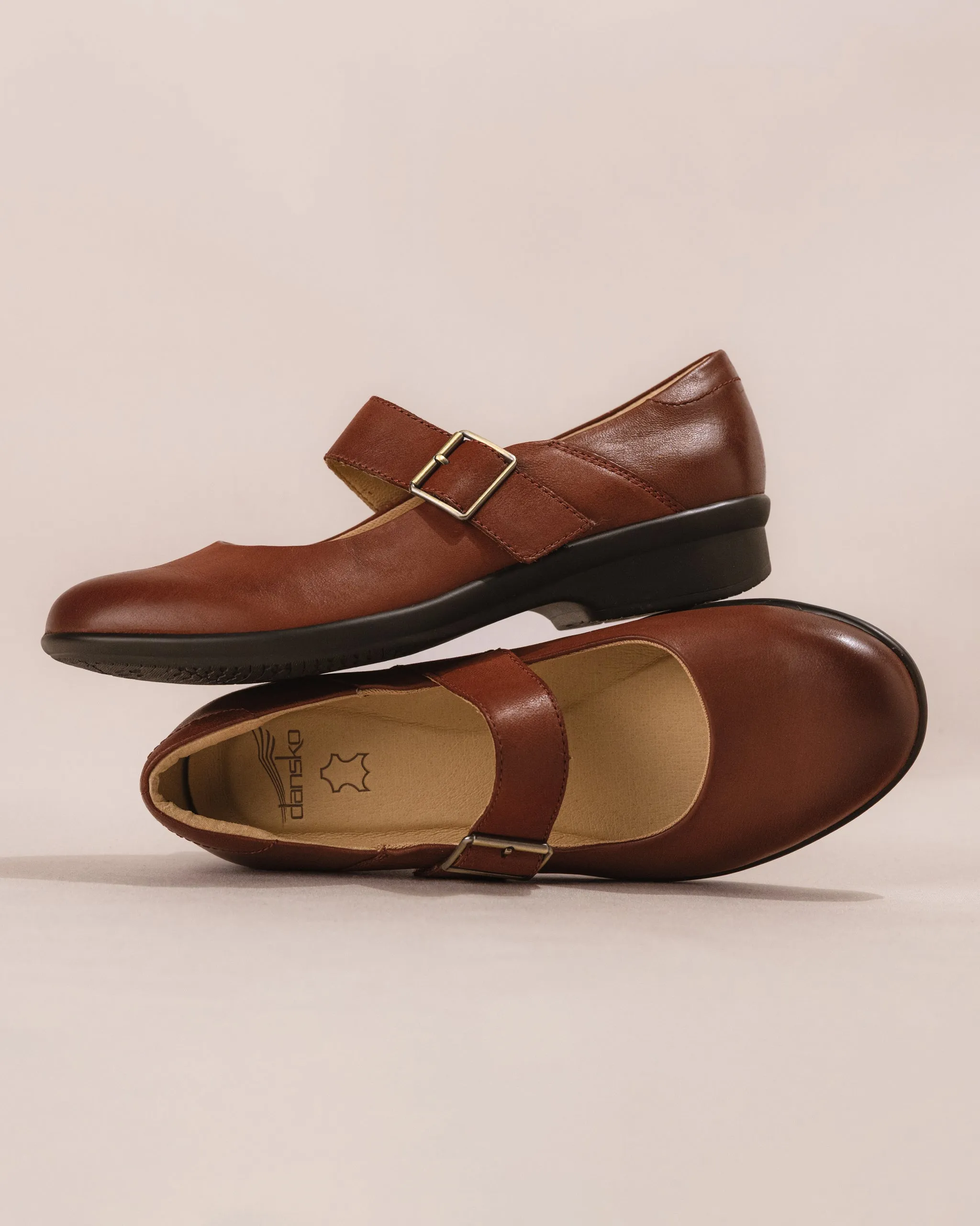 Versatile Silhouette Reputable COLLETTE - RUSSETT - NUBUCK