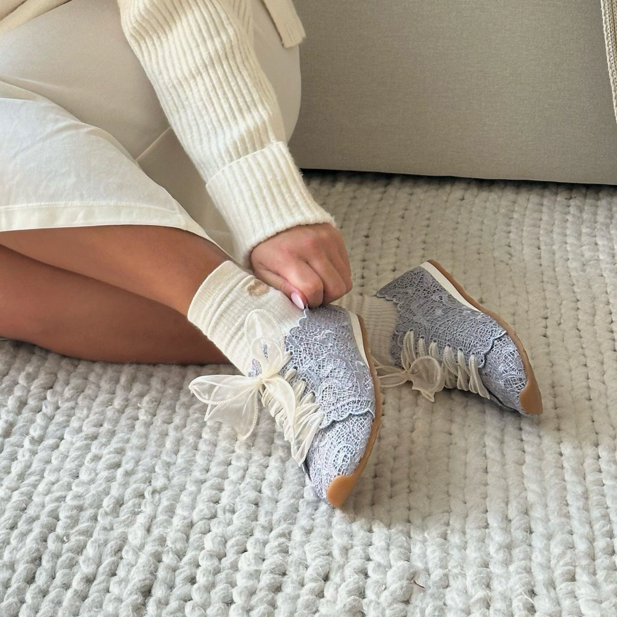 DAYANA SNEAKERS DUSTY BLUE LACE Cushioned Collar Padding Classic Outdoor Style