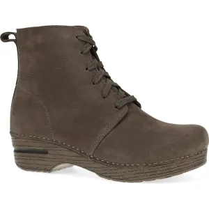 DANSKO SIGOURNEY Ultra Flexible Outsole