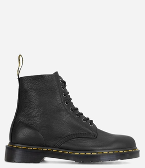 Airflow channels Dr. Martens 1460 Ambassador Leather Lace Up Boots