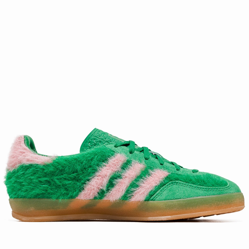 Ultimate Style Heavy-Duty Build Women's Adidas Gazelle Indoor - Green/Glow Pink