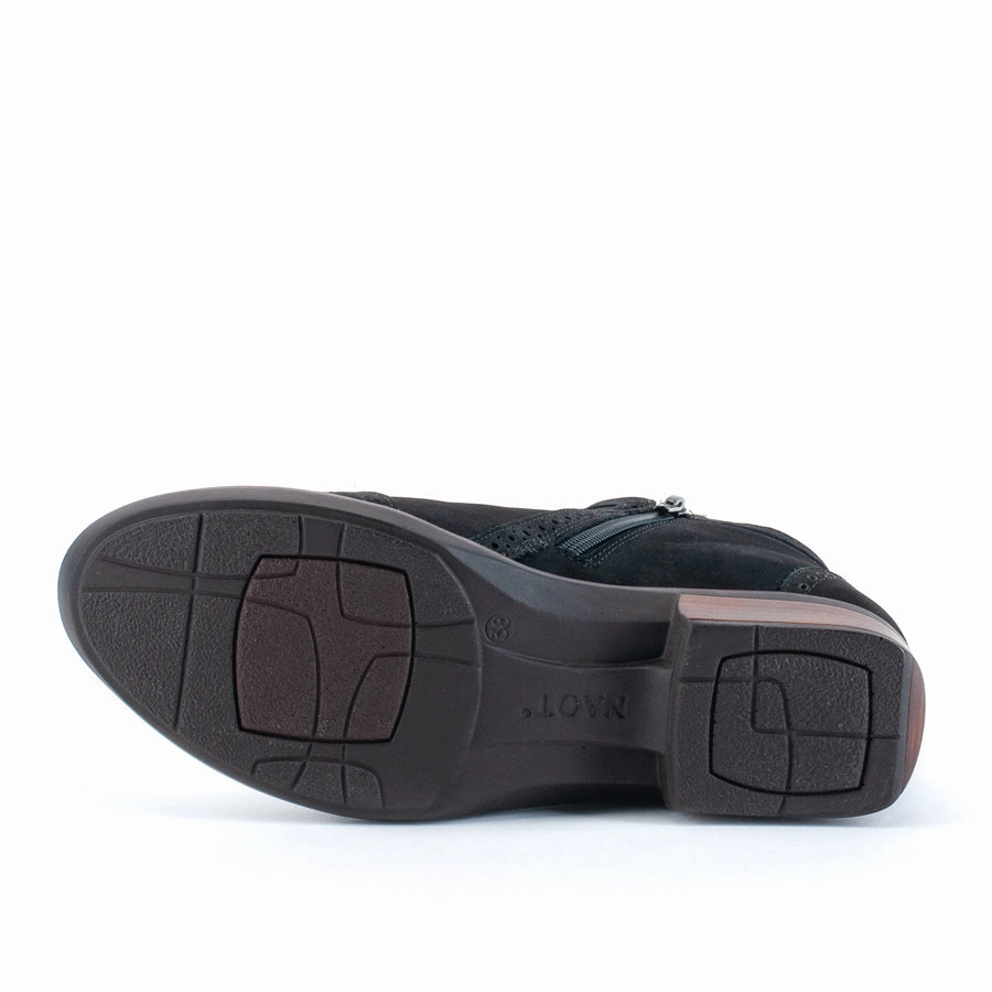 NEFASI - BLACK - SUEDE Weekend Wear