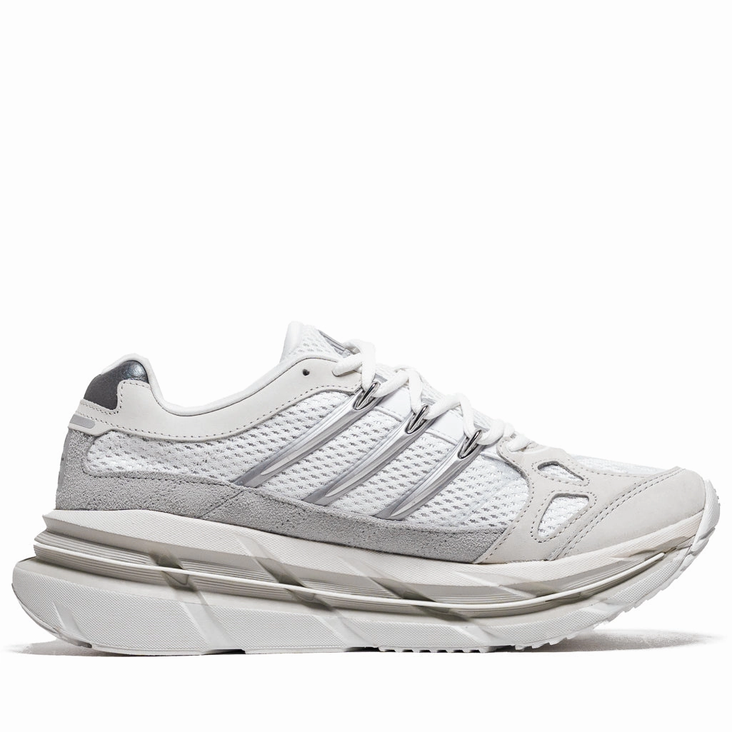 Adidas Adistar HRMY - Core White/Silver Metallic Strong Laces Travel