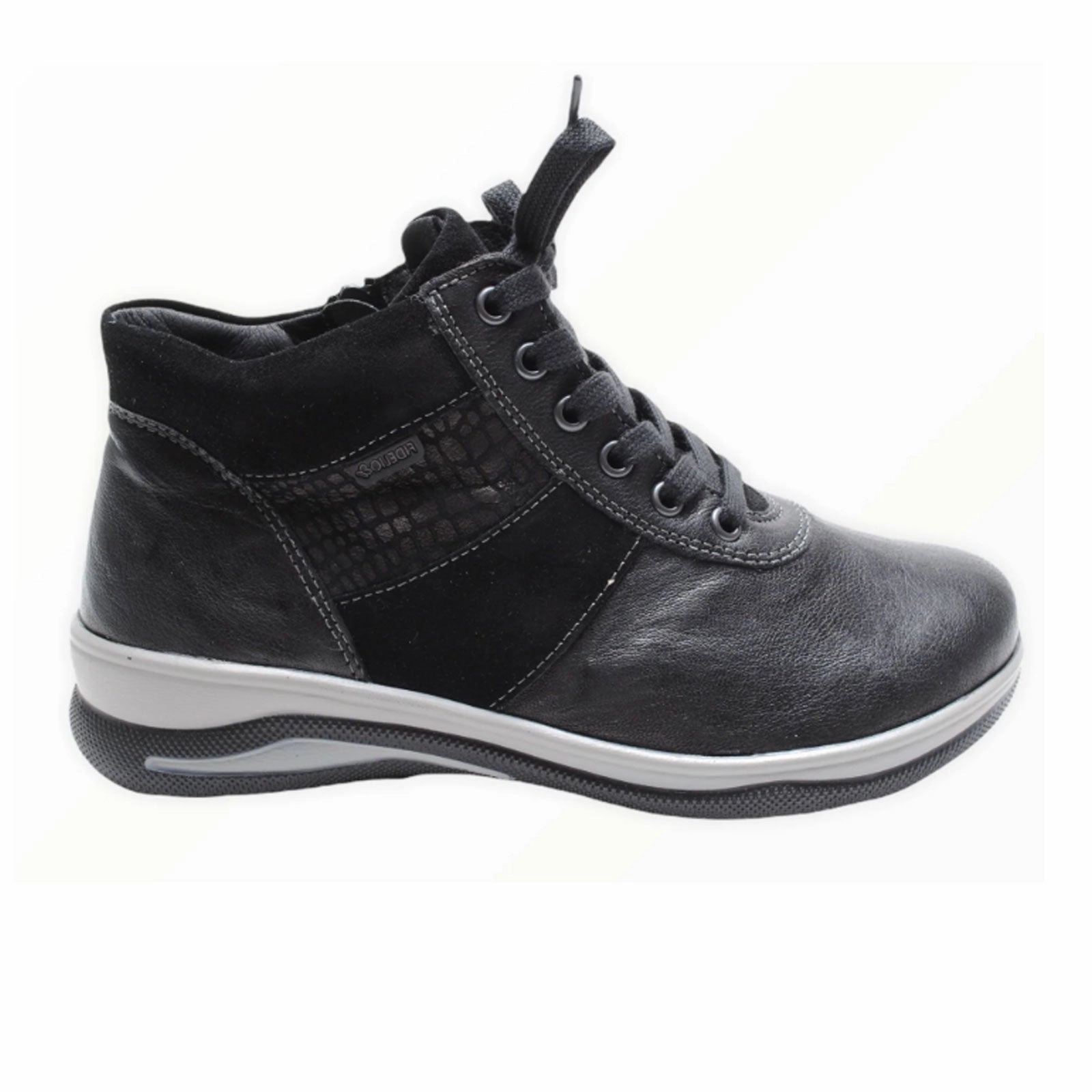 Low Profile Urban Commute Fidelio Haley Ankle Boot (Women) - Schwarz