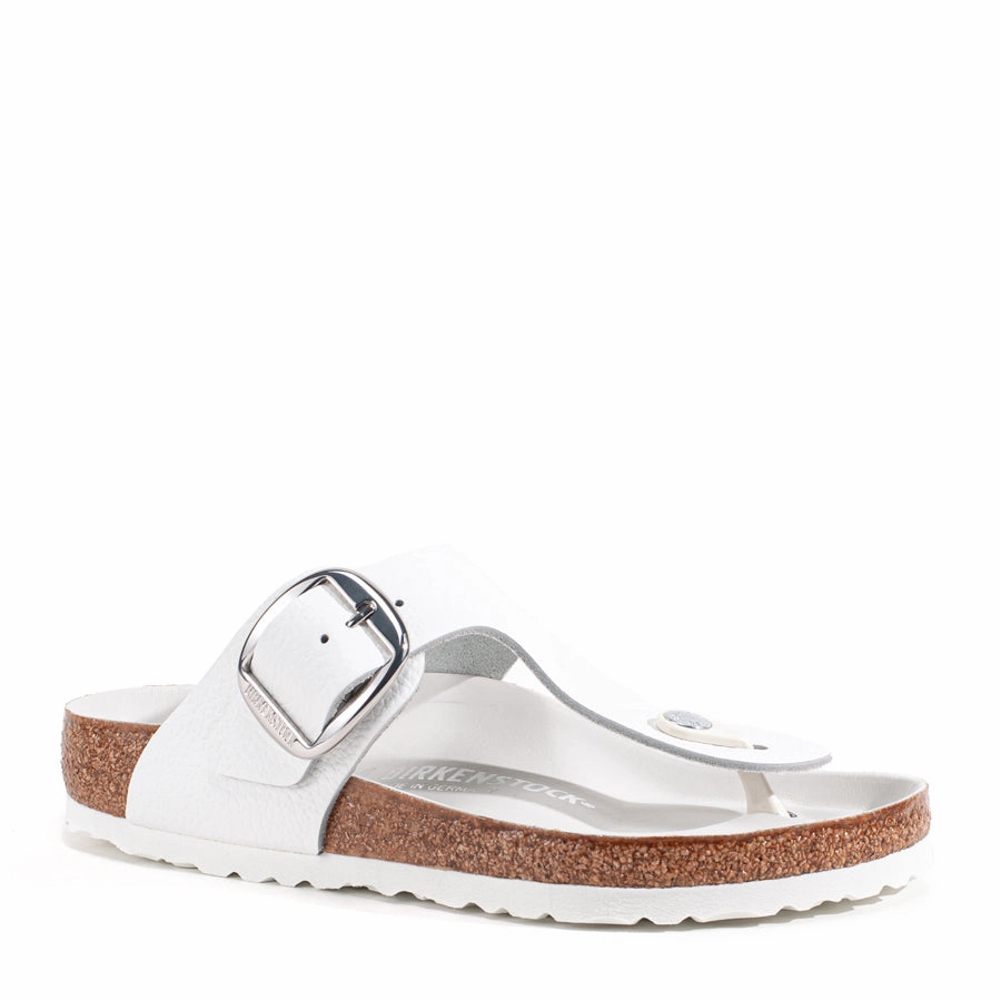 Fashion-forward materials Statement flair GIZEH BIG BUCKLE - WHITE - LEATHER