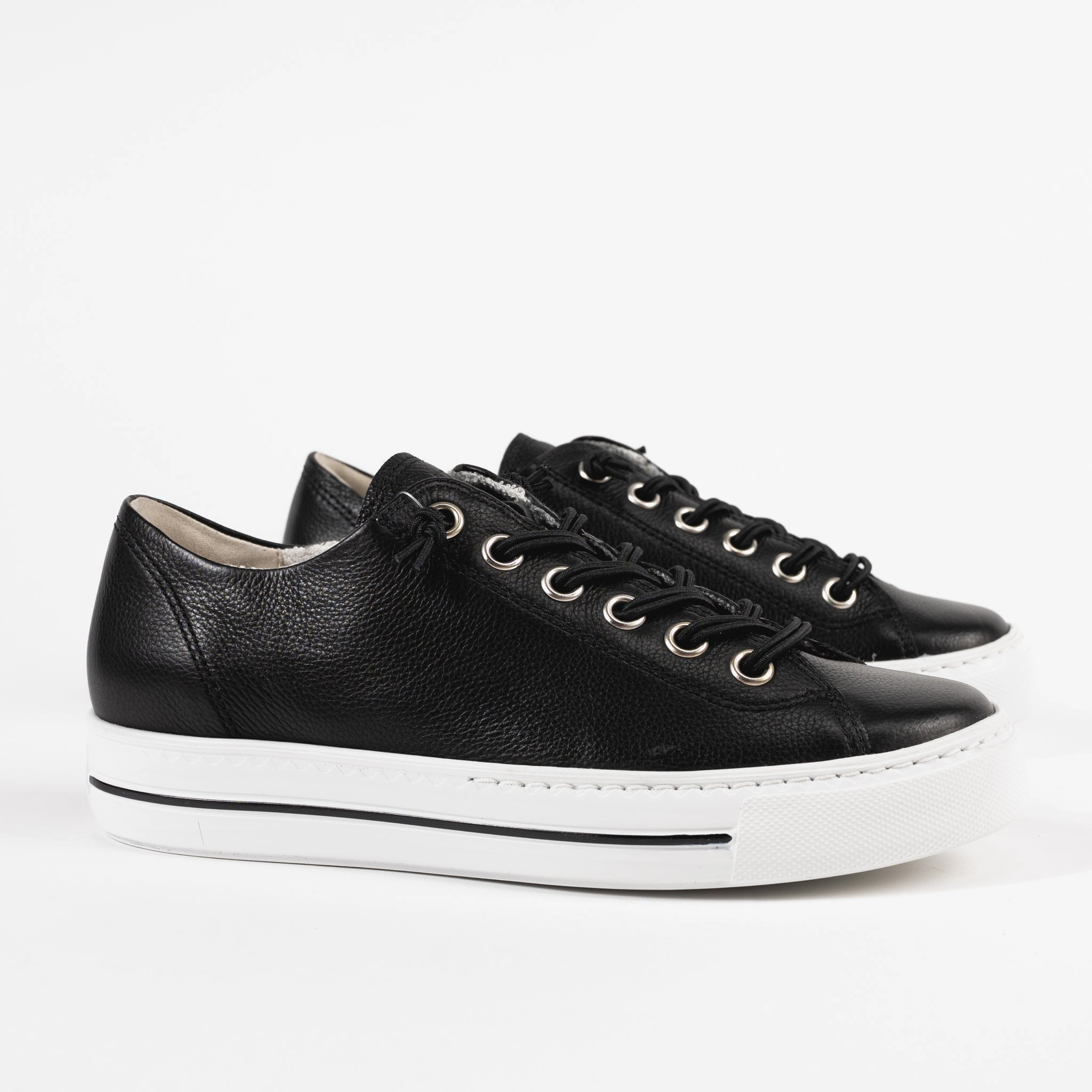 HADLEY SNEAKER - BLACK - LEATHER Cushioned durability