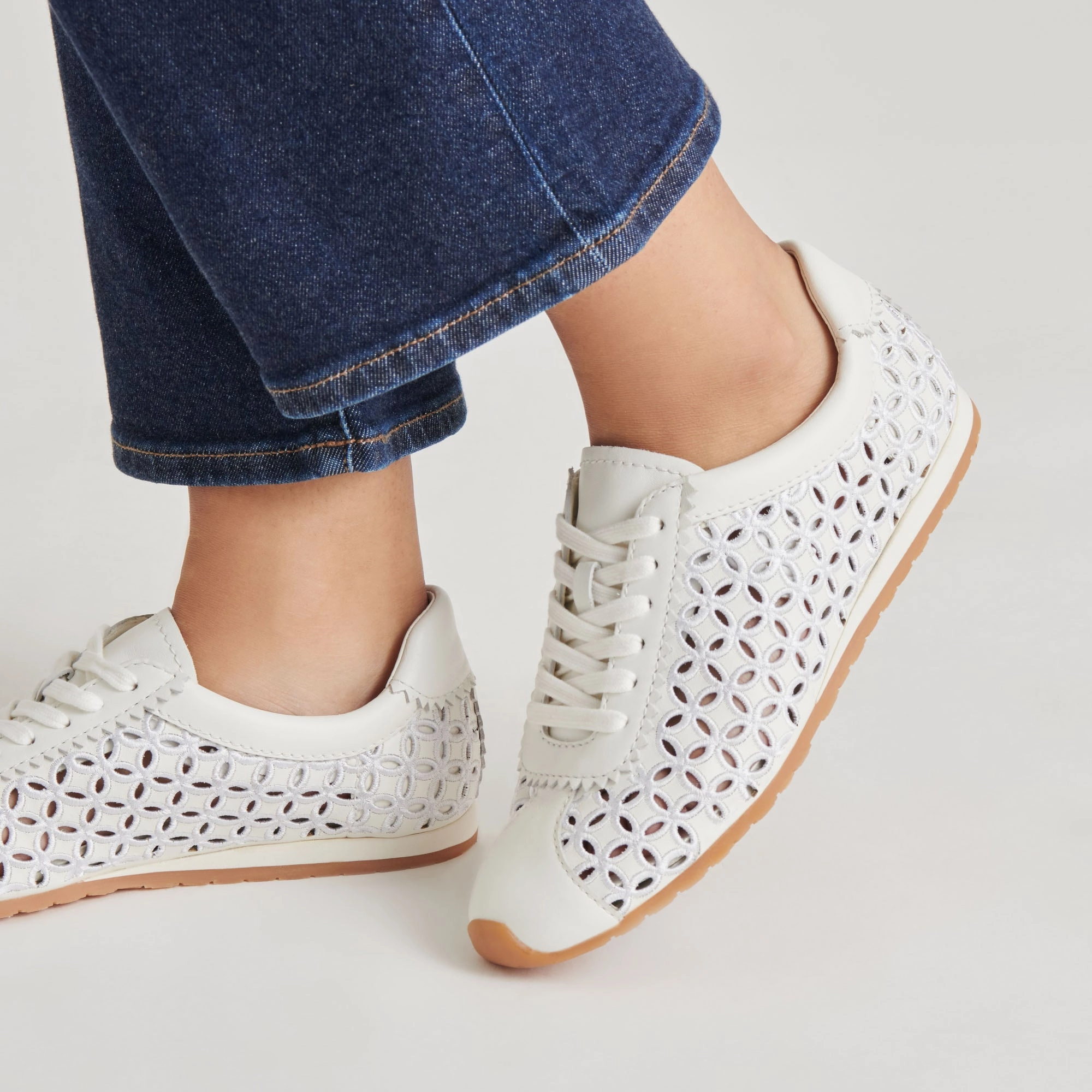 Active Outdoor Shoes velcro DANIE EYELET PERF SNEAKERS TRUE WHITE LEATHER