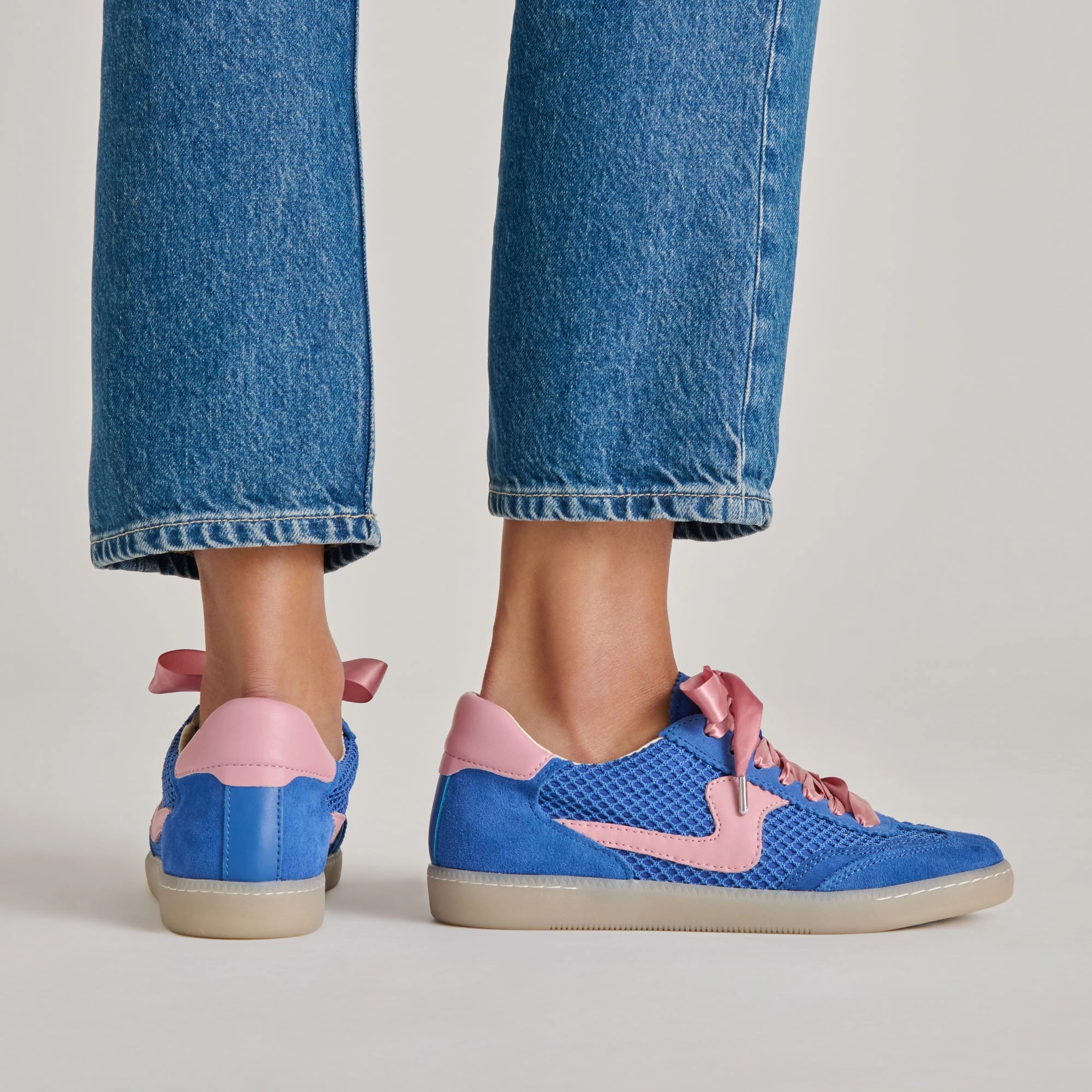 NOTICE MESH SNEAKERS ROYAL BLUE WOVEN MESH Flexible Grip Travel Comfort Shoes