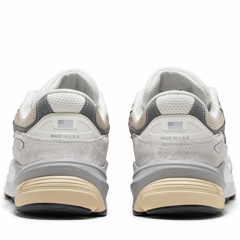 Durable Tread Pattern New Balance Made in USA 990v6 - Relfection/Marblehead