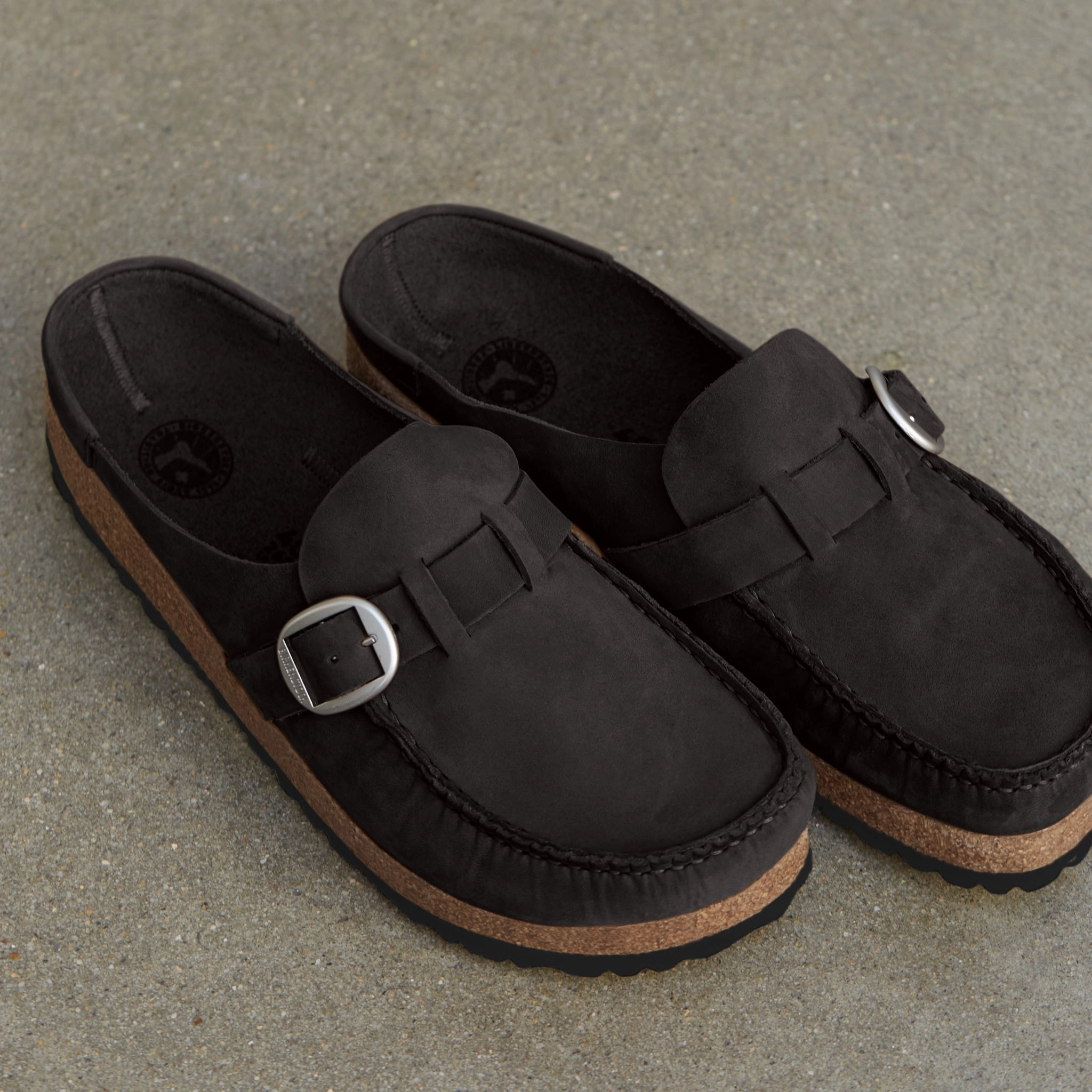 BUCKLEY - BLACK - OIL LEATHER Breathable Airflow Design