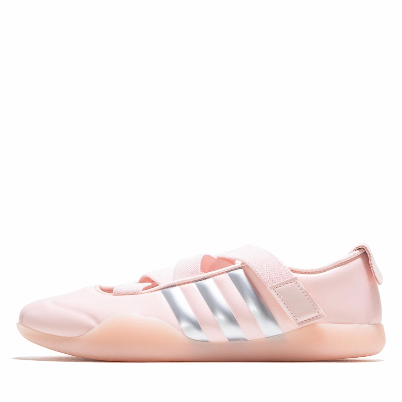 City Trek Adidas Taekwondo By Caroline Hu - Sandy Pink/Silver Metallic