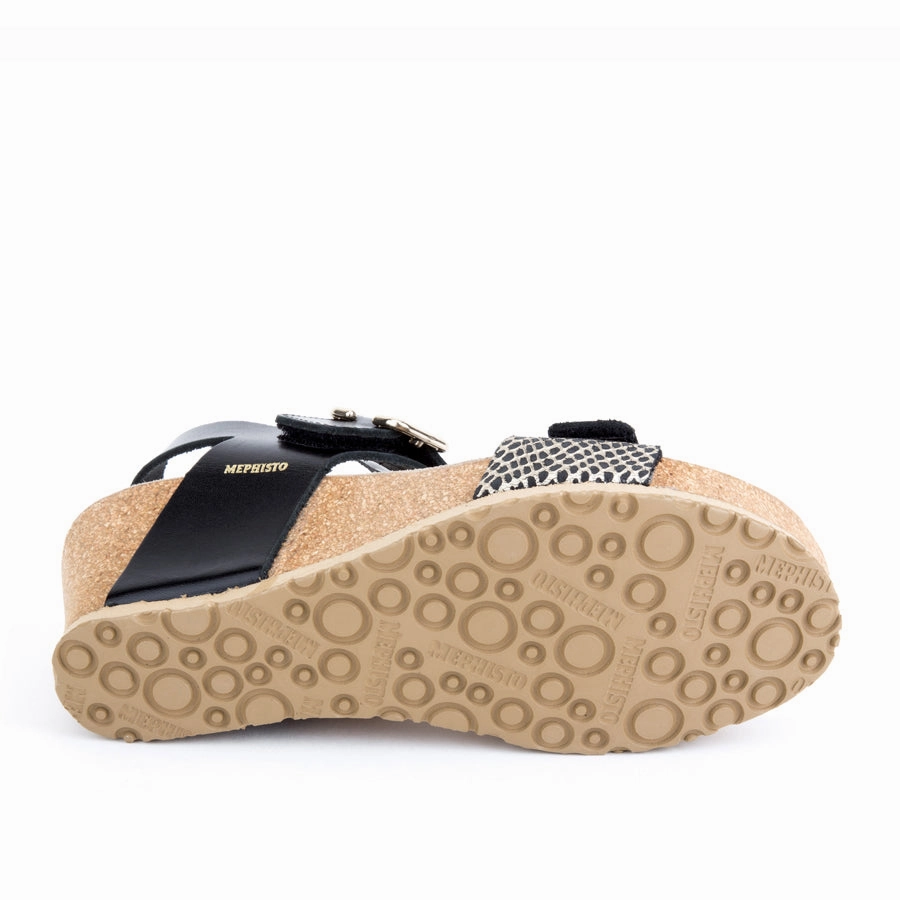 LISSANDRA - CUBA - LEATHER professionals