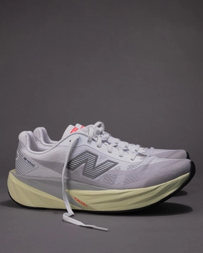 Contrasting Colors M-FUELCELL REBEL V5 - RAIN CLOUD - MESH