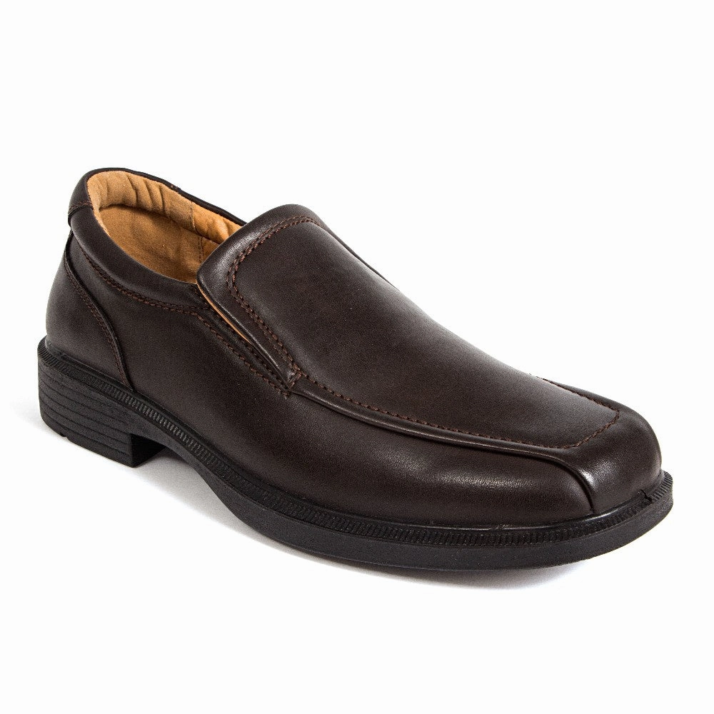 Men's Greenpoint in Dark Brown Protective Finish Morning Walk Clean Lines
