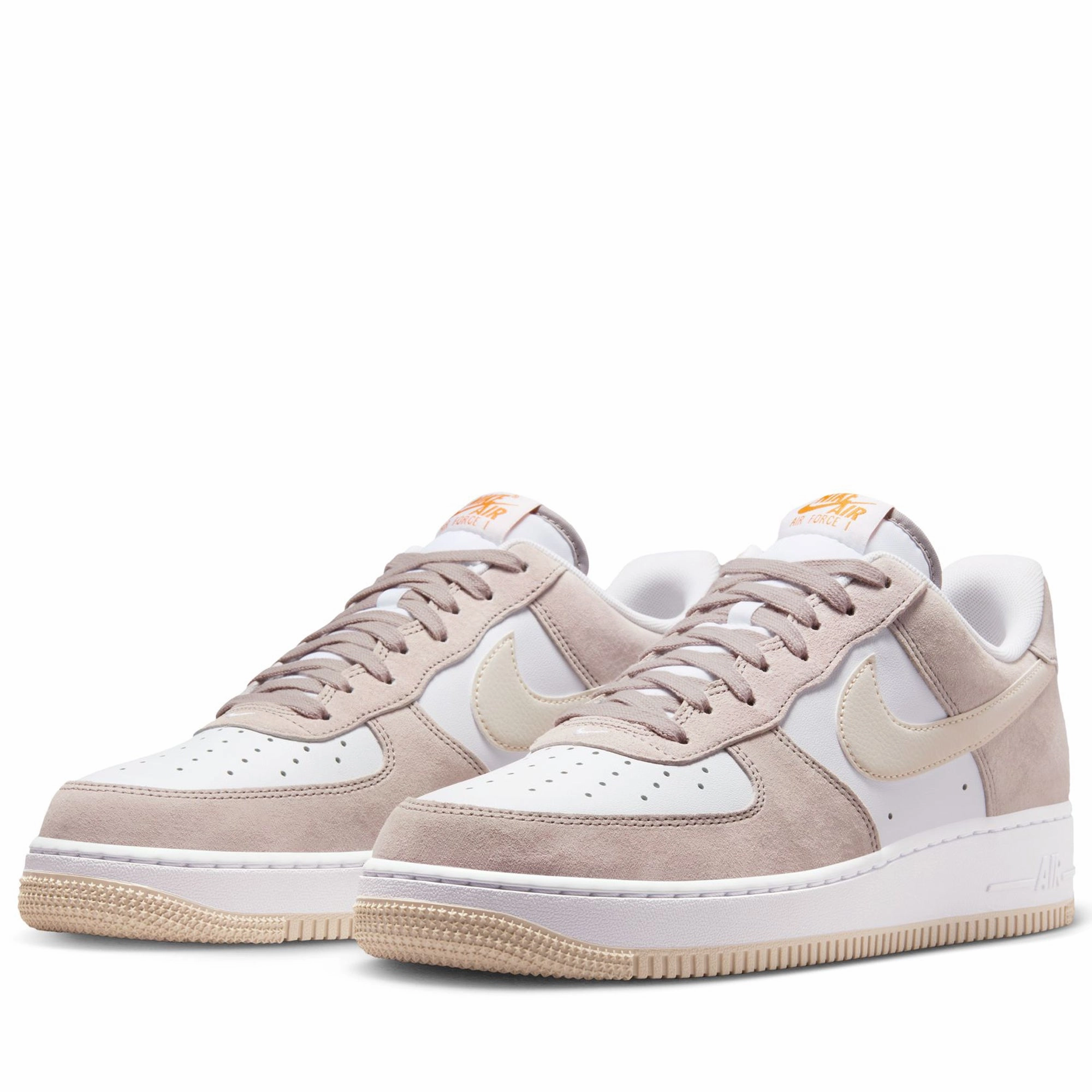 Minimal Silhouette Nike Air Force 1 '07 - College Grey/Light Orewood Brown