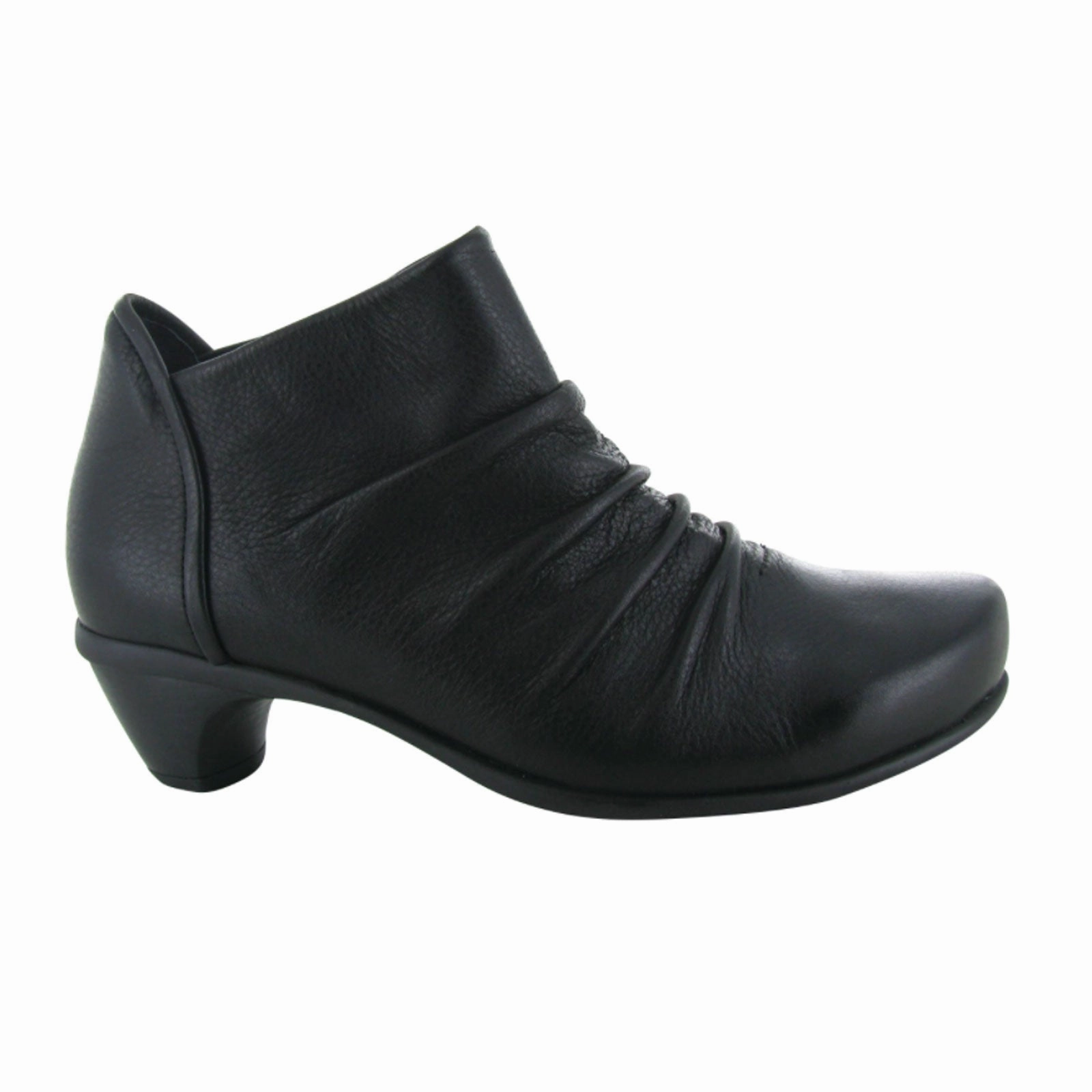 Thermal Core Weekend Camping Naot Advance Heeled Ankle Boot (Women) - Black
