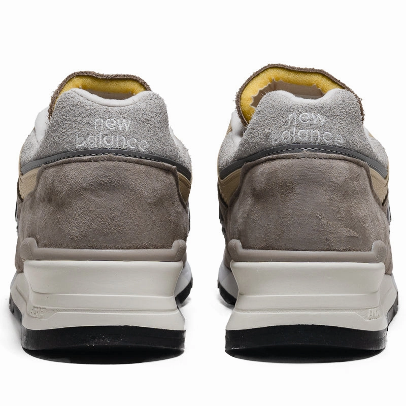 New Balance Made in USA 997 - Light Mushroom/Mirage Grey Slim Line