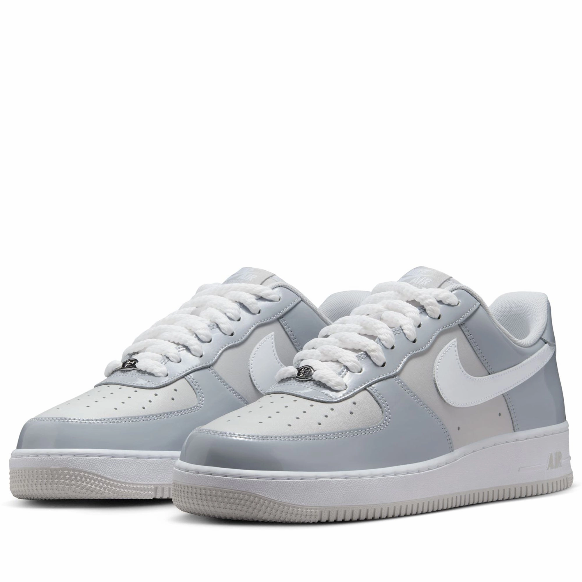 Temperature Regulating Nike Air Force 1 '07 LV8 - Wolf Grey/White