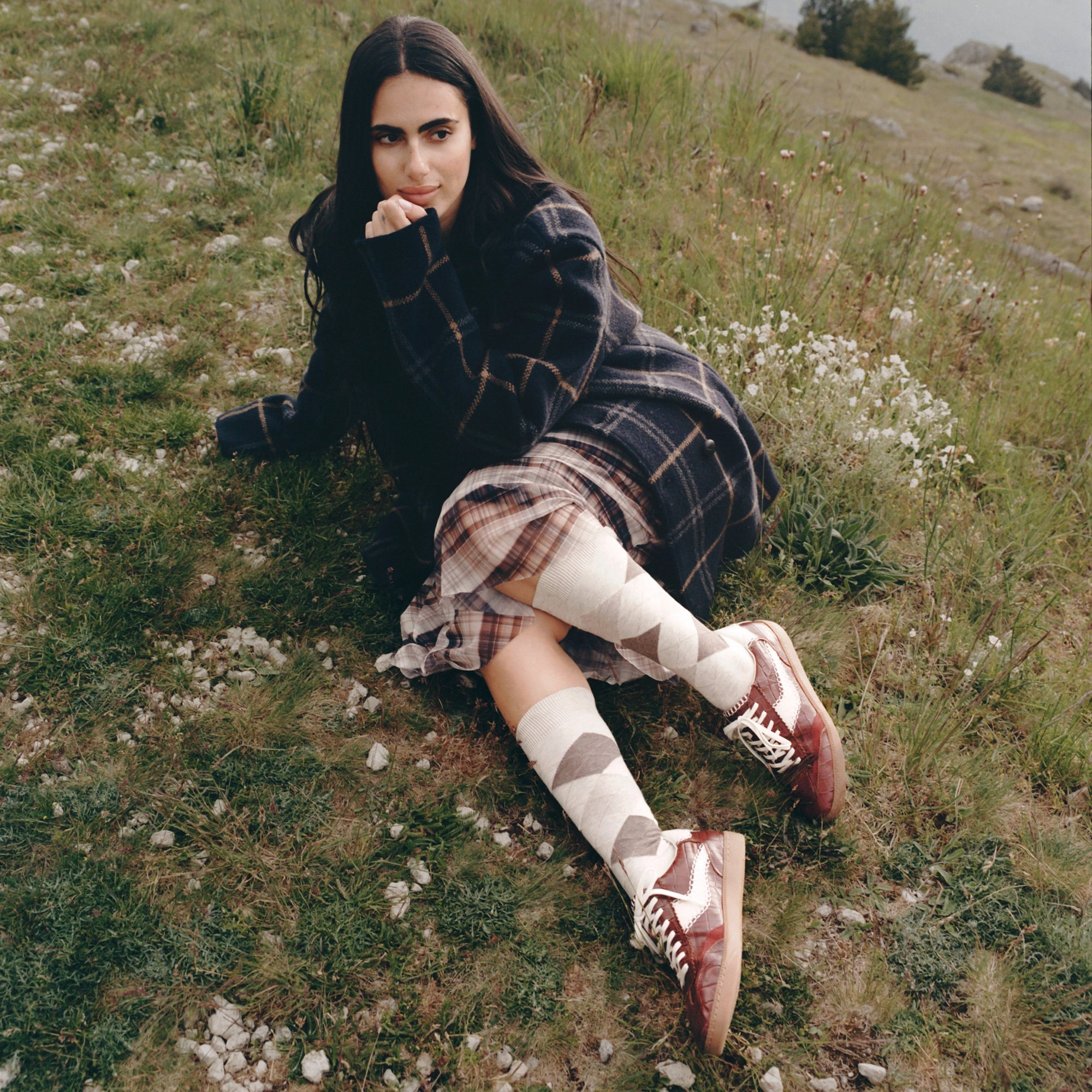 NOTICE STITCH SNEAKERS OXBLOOD CROCO EMBOSSED LEATHER Soft Insole Boho Mood