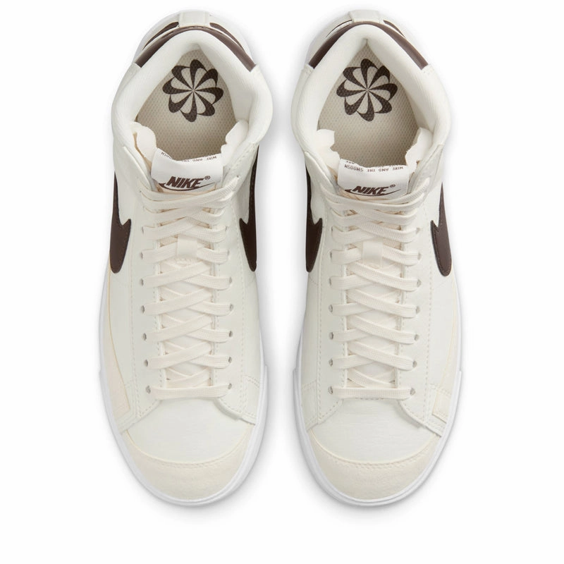 Everyday Protection City Wear Women's Nike Blazer Mid '77 - Sail/Baroque Brown