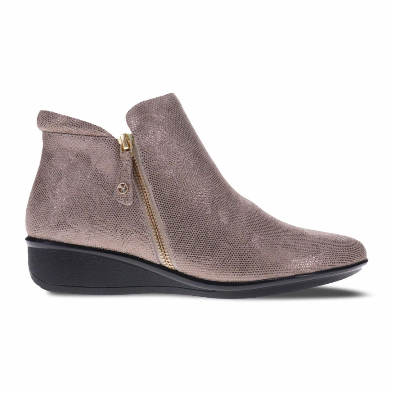 Revere Damascus Ankle Boot (Women) - Champagne Angle Combat Look