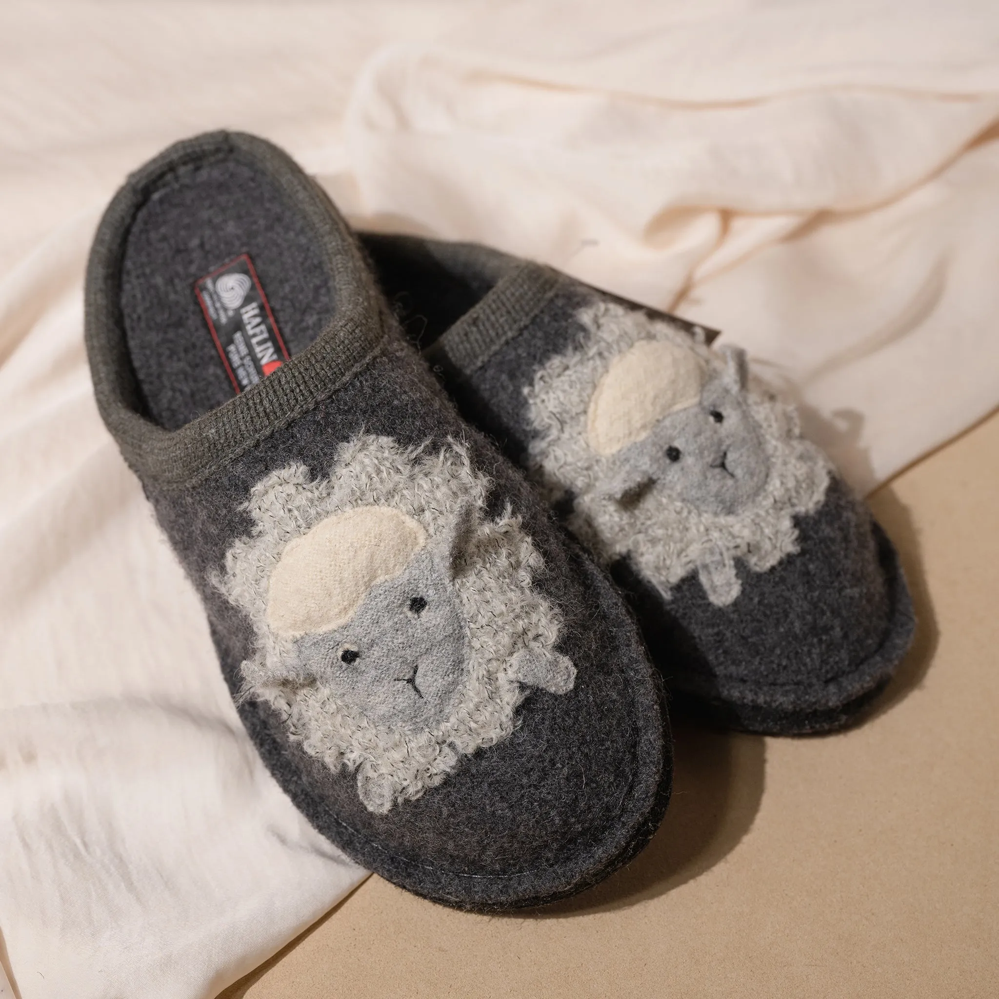 LAMBY - GREY - WOOL senior - style