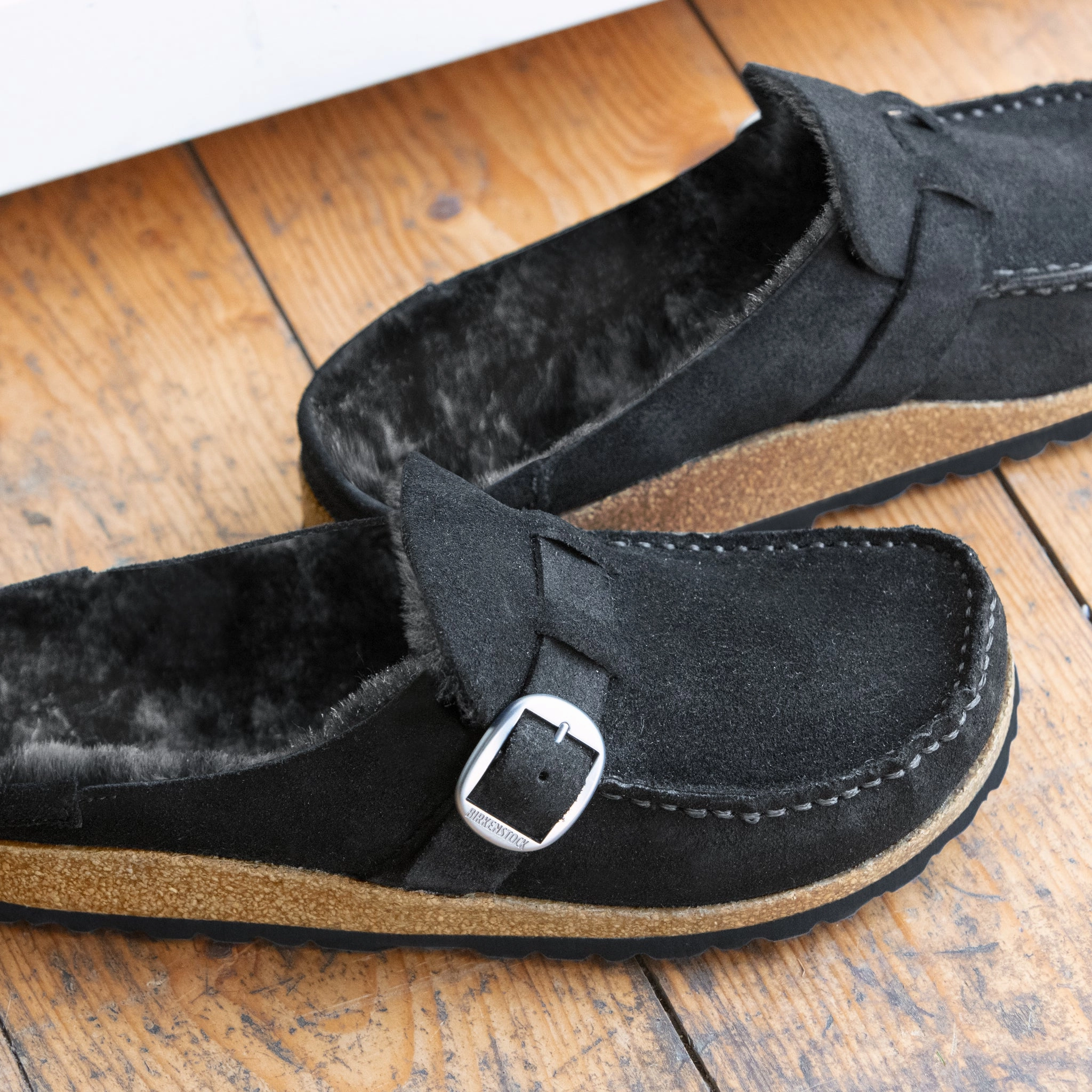 BUCKLEY SHEARLING - BLACK - SUEDE Torsional Rigidity