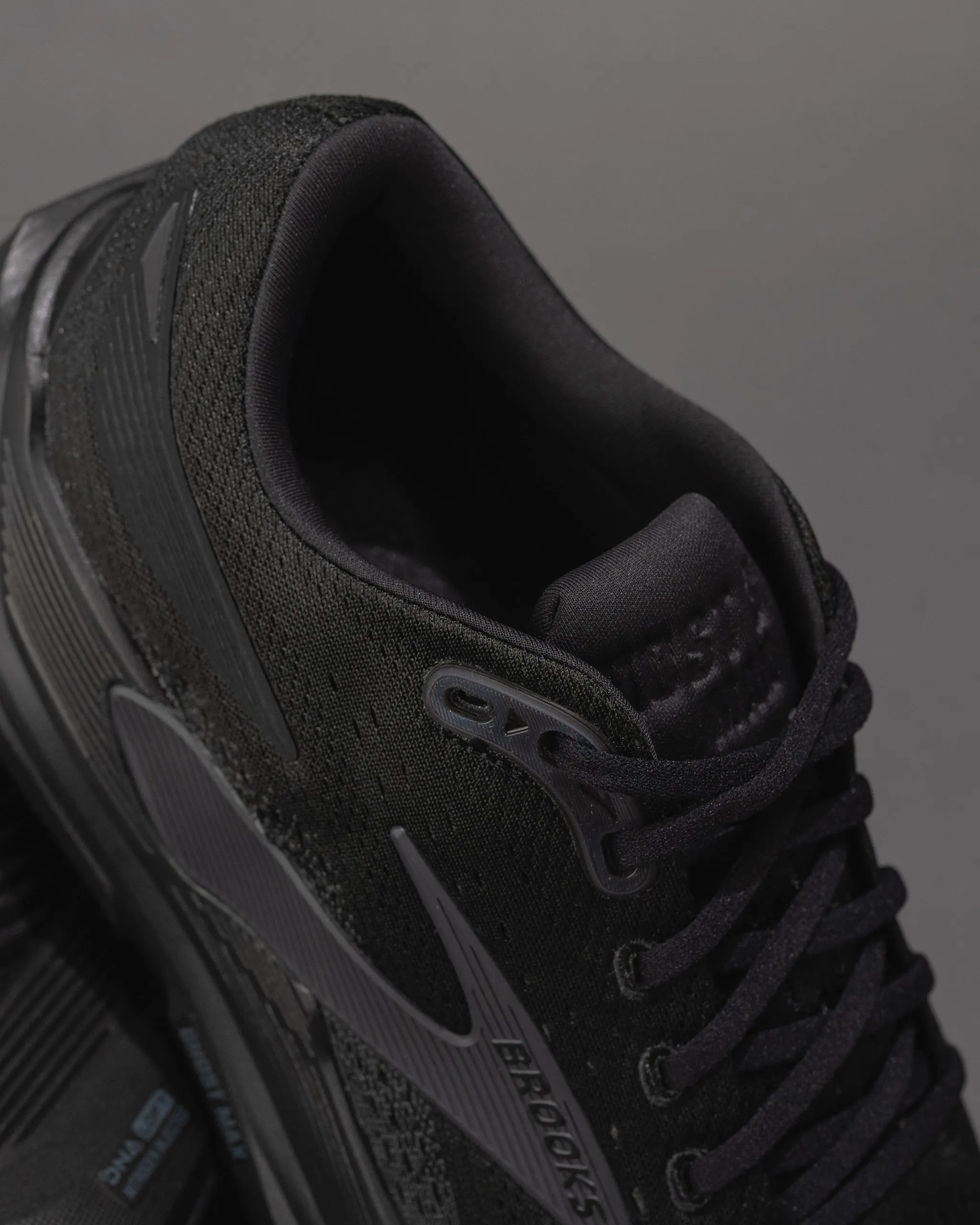 MEN'S GHOST MAX 3 - ALL BLACK - MESH Vegan