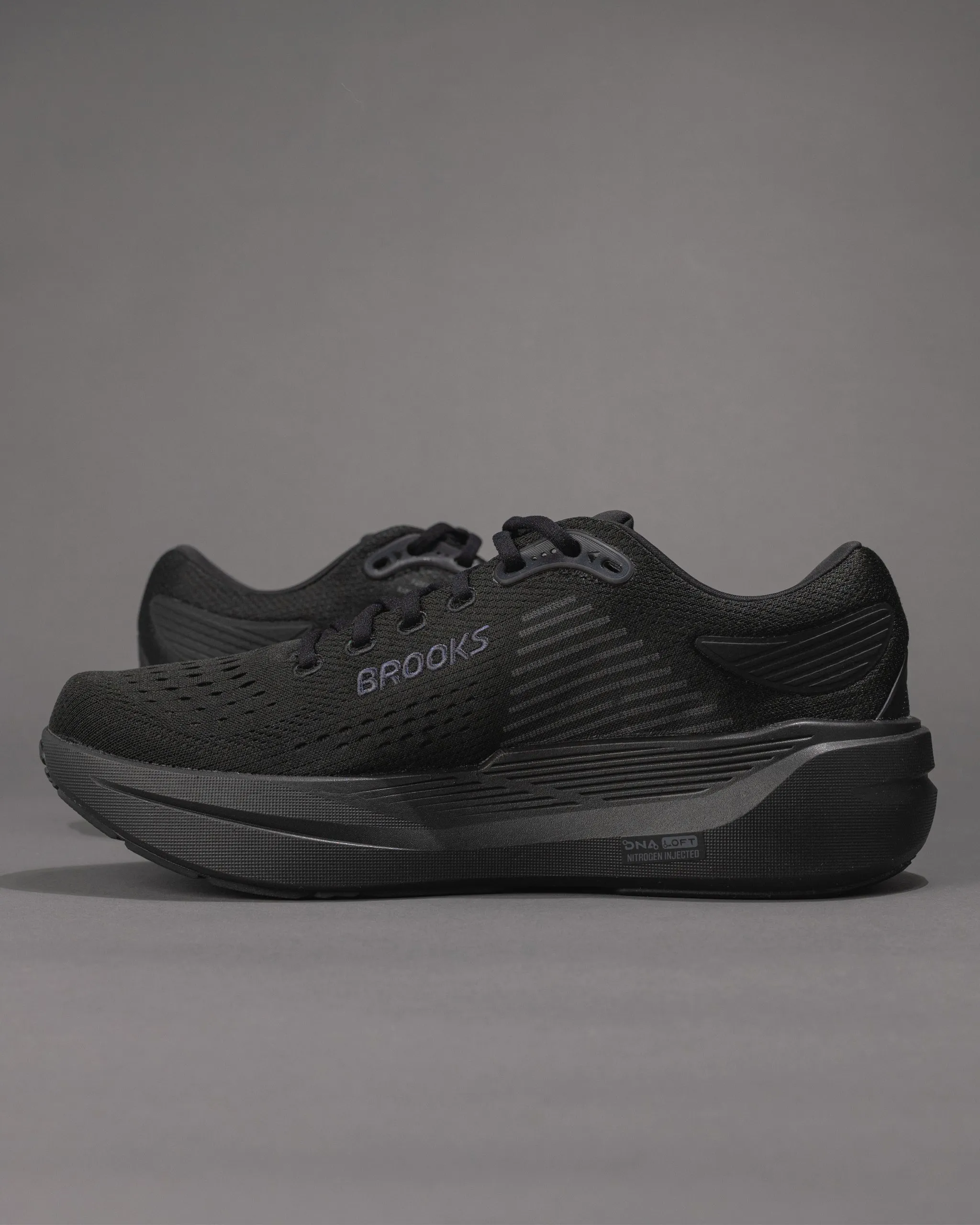 skaters' MEN'S GHOST MAX 3 - ALL BLACK - MESH