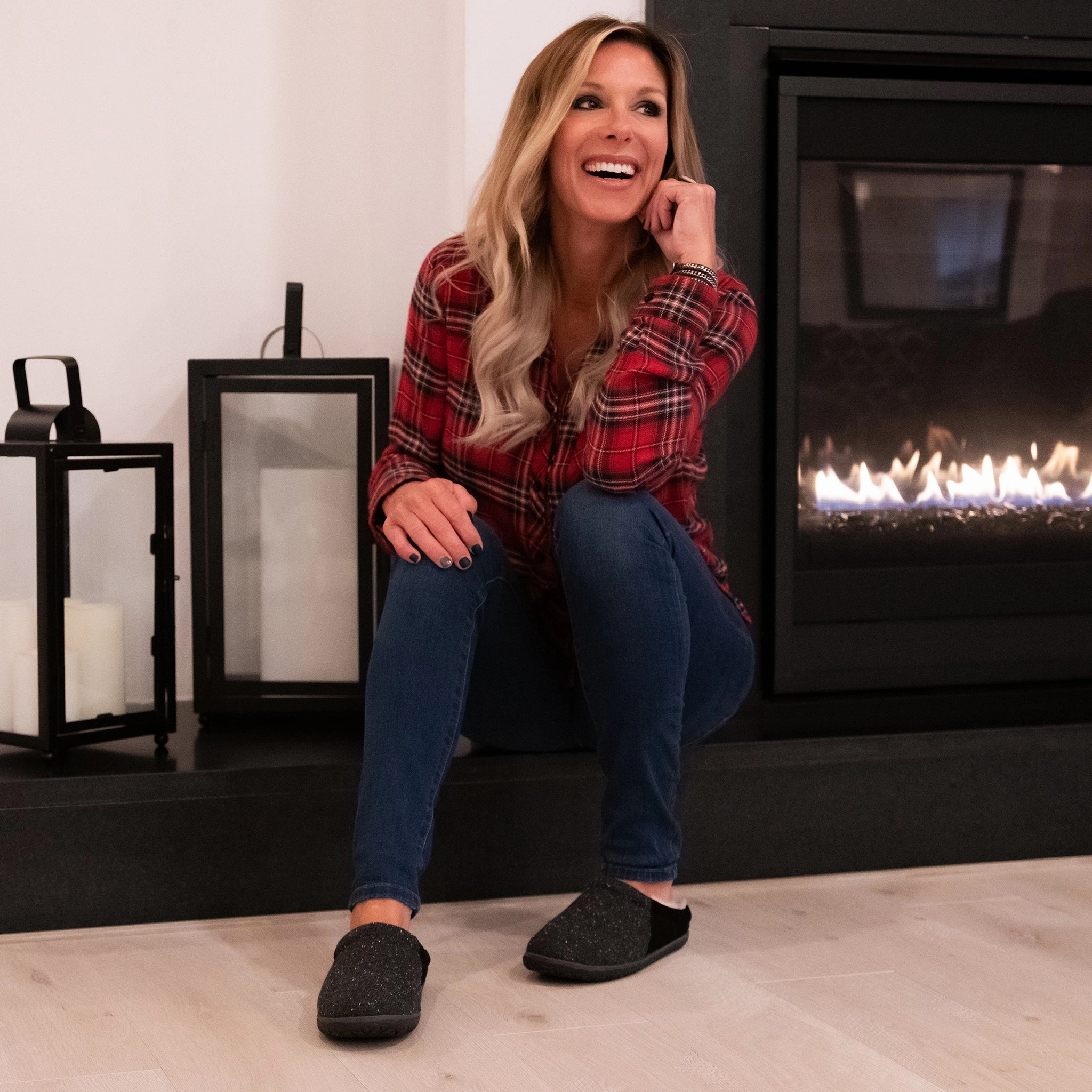 Modern Design Quick Relaxation TAHOE - BLACK - SUEDE