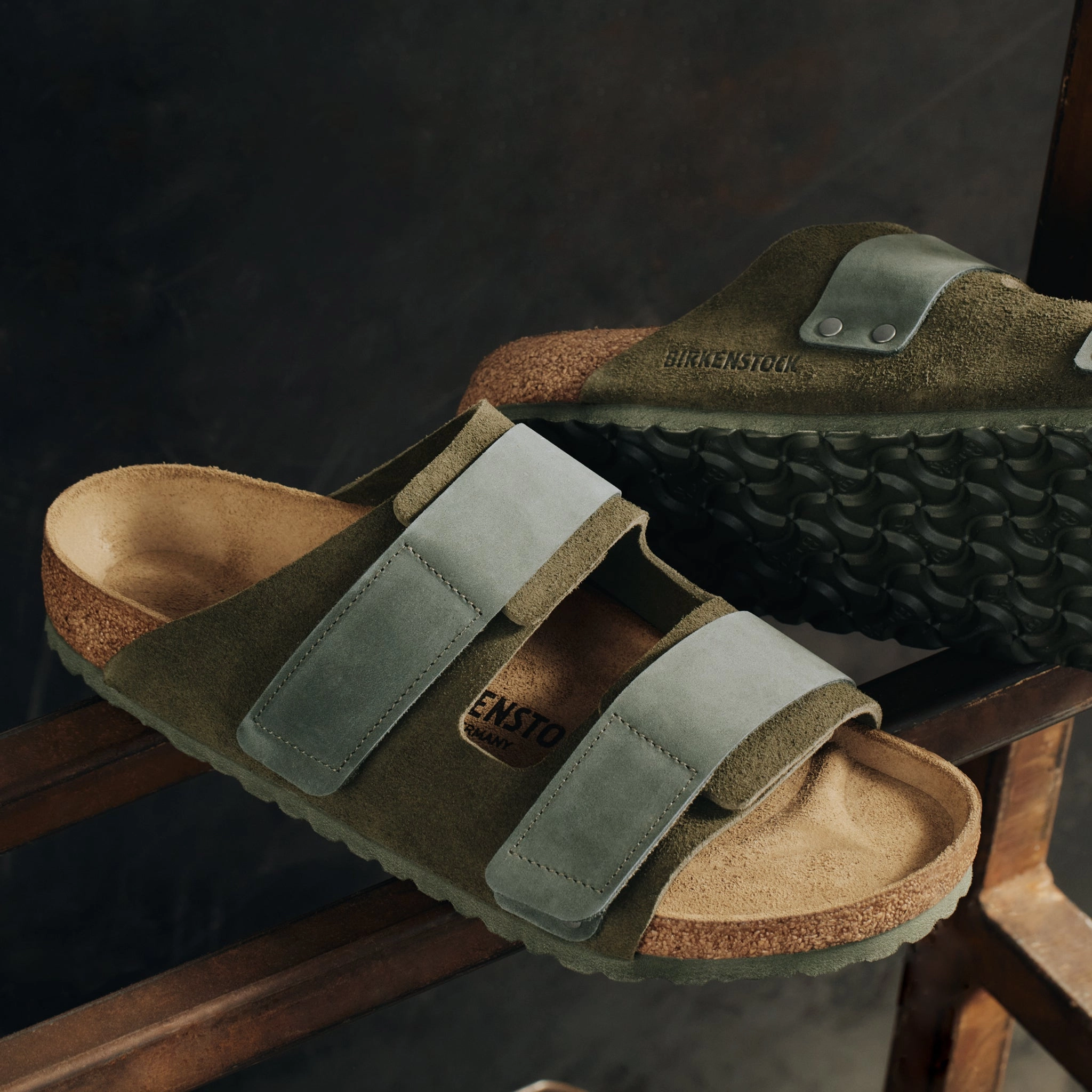 UJI - THYME - SUEDE Ventilated Compression Molded Midsole