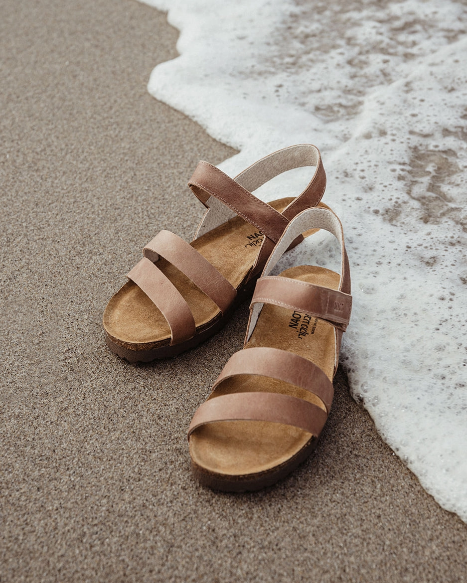 KAYLA - LATTE - LEATHER Flexible Construction Stylish Design