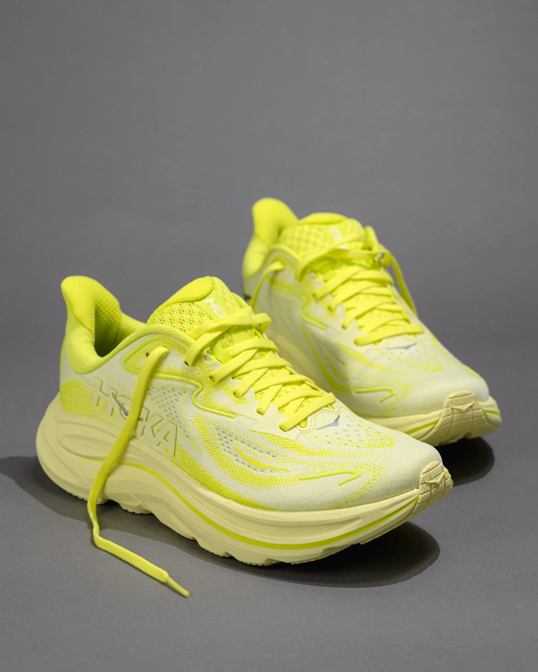 W-CLIFTON 10 - NEON CITRUS - MESH easiest Fitted touch