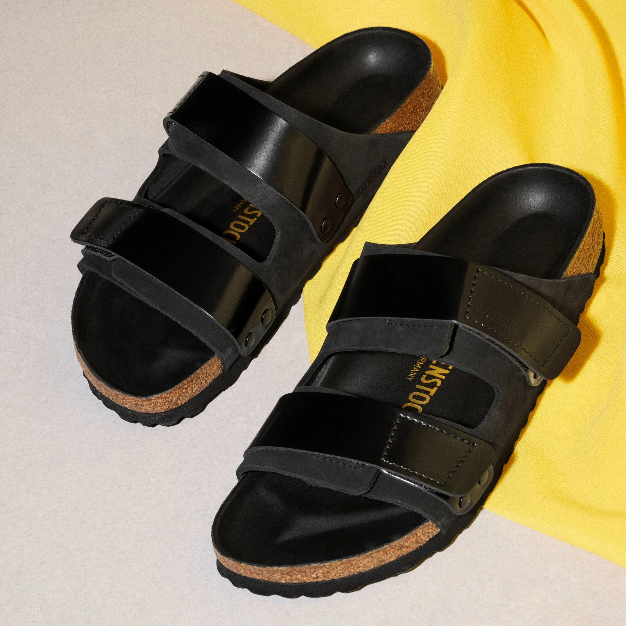 UJI HEX - BLACK - LEATHER Auxetic Lattice Framework