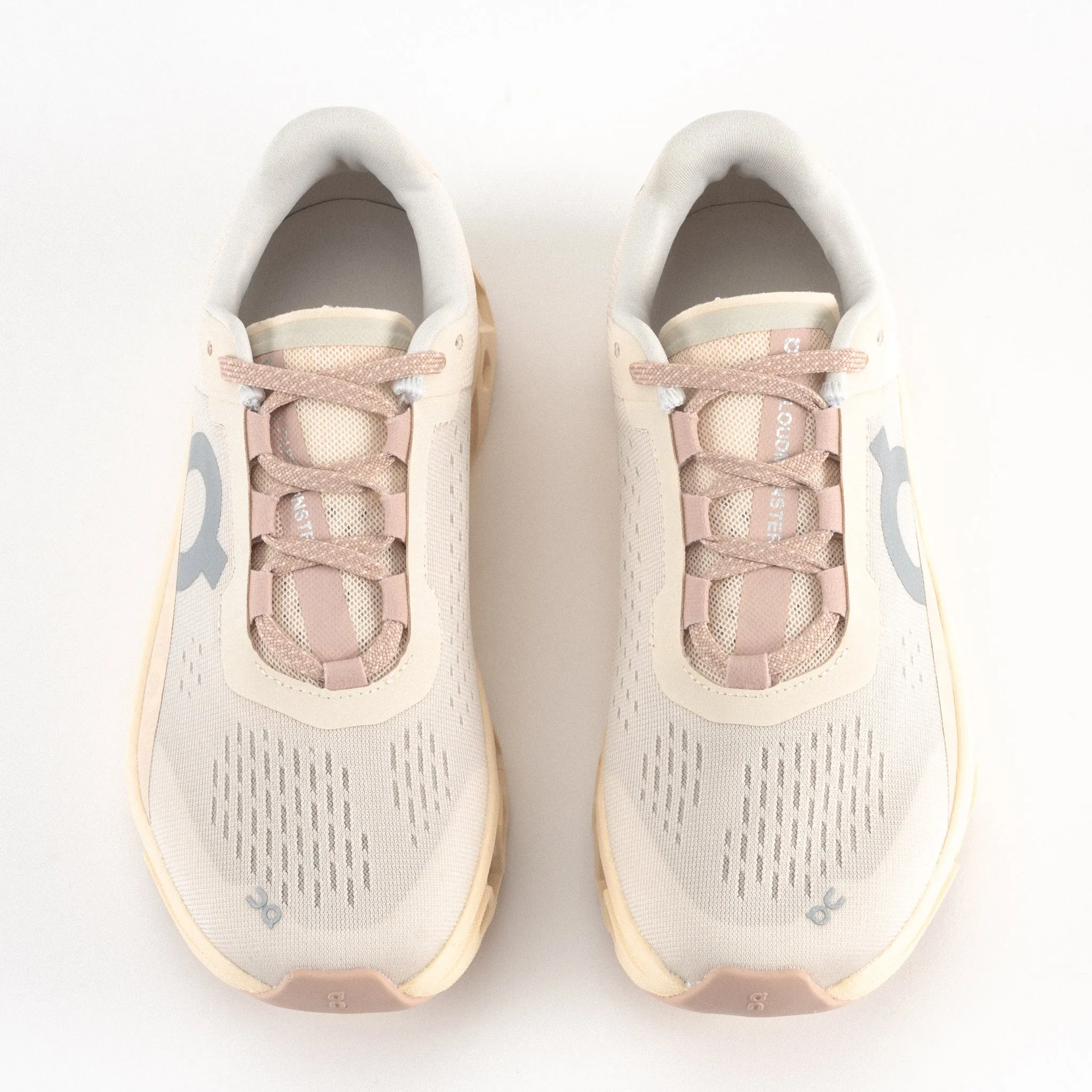 Flattering performance Heel W-CLOUDMONSTER - MOON - MESH