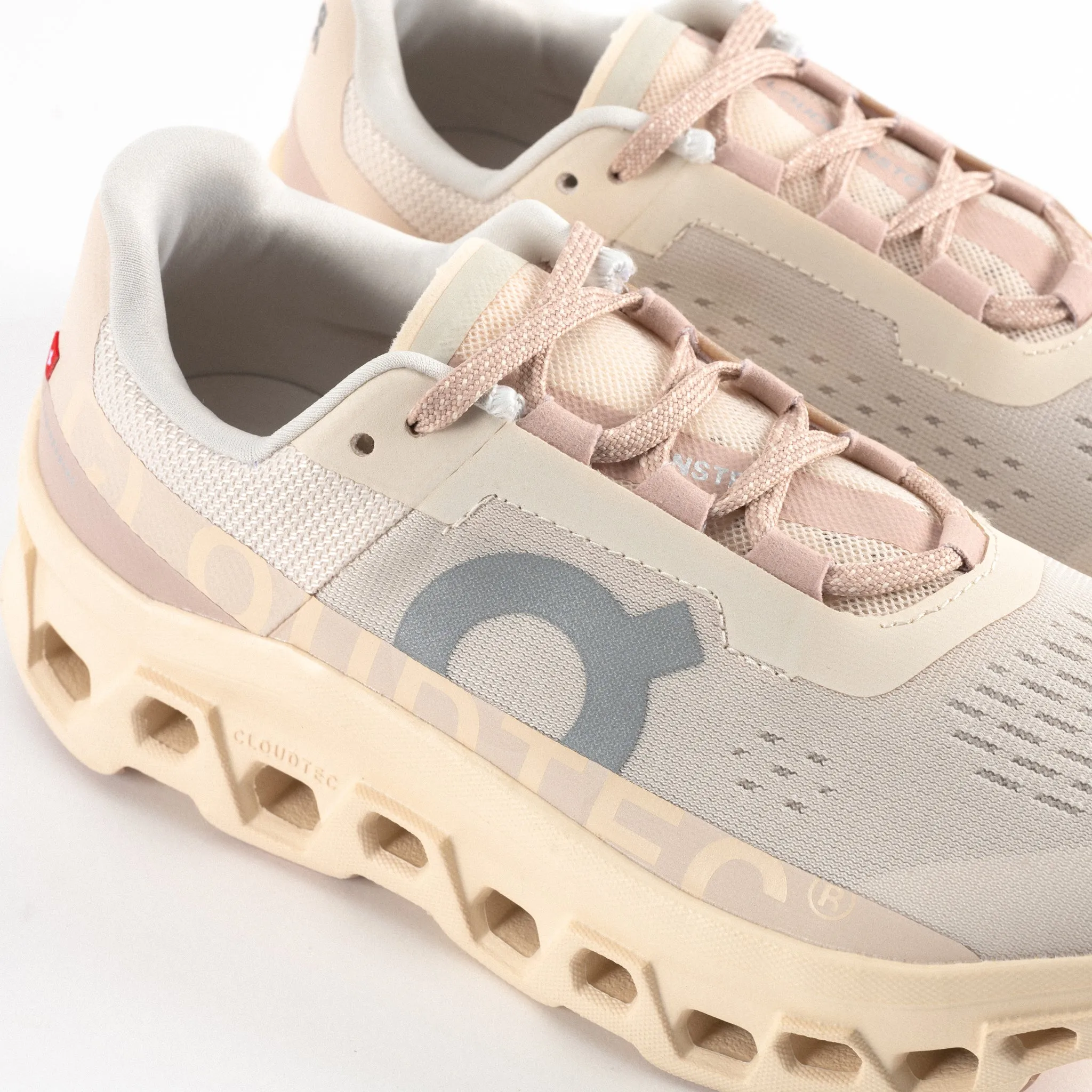 W-CLOUDMONSTER - MOON - MESH teenagers' trends Graphic