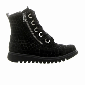 Low Profile Silhouette Ultimate Grip Tread Waldlaufer Habea 926804 Mid Boot (Women) - Black Scale