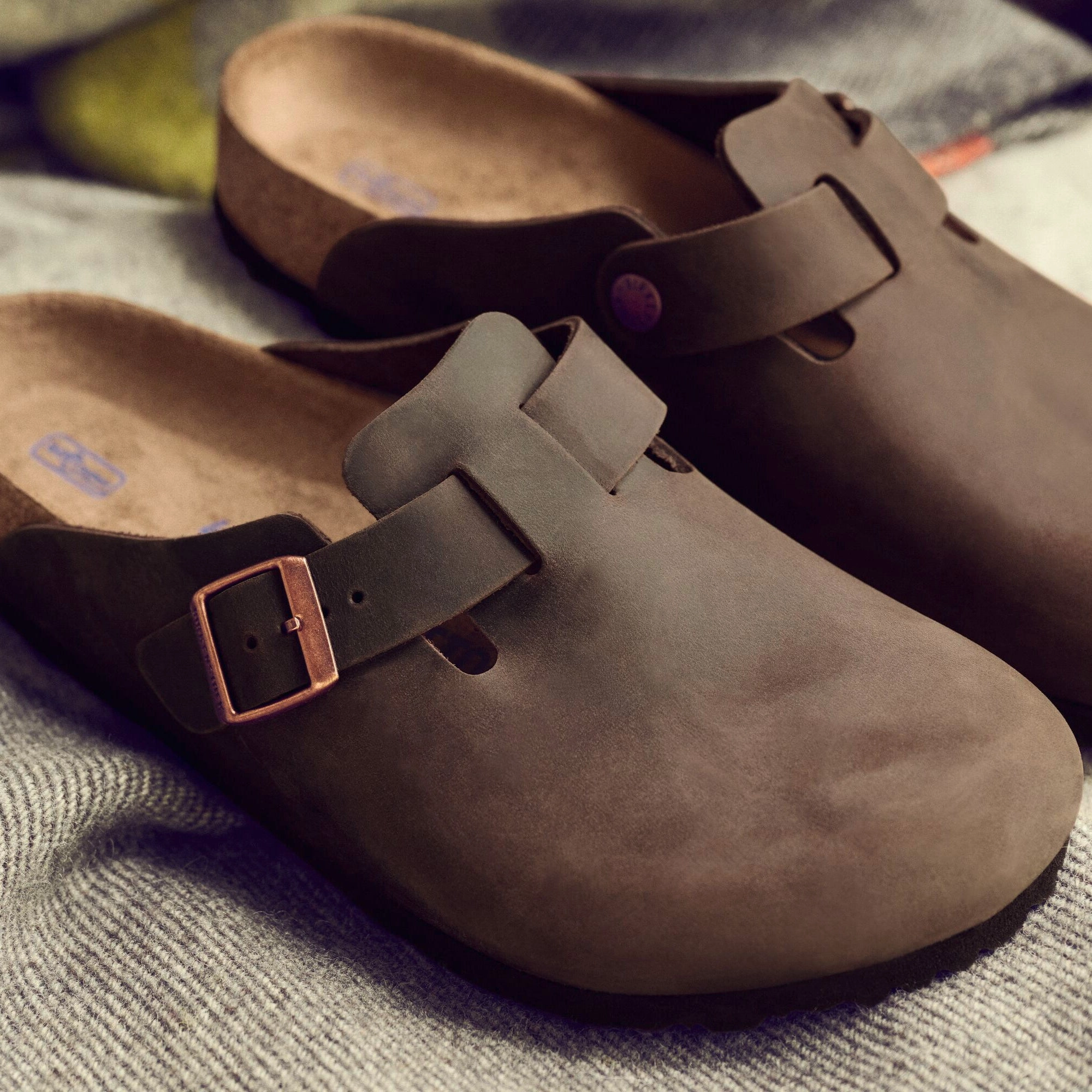 Anti Fatigue Tech Non Slip Traction BOSTON SOFT CLOG - HABANA - OIL LEATHER