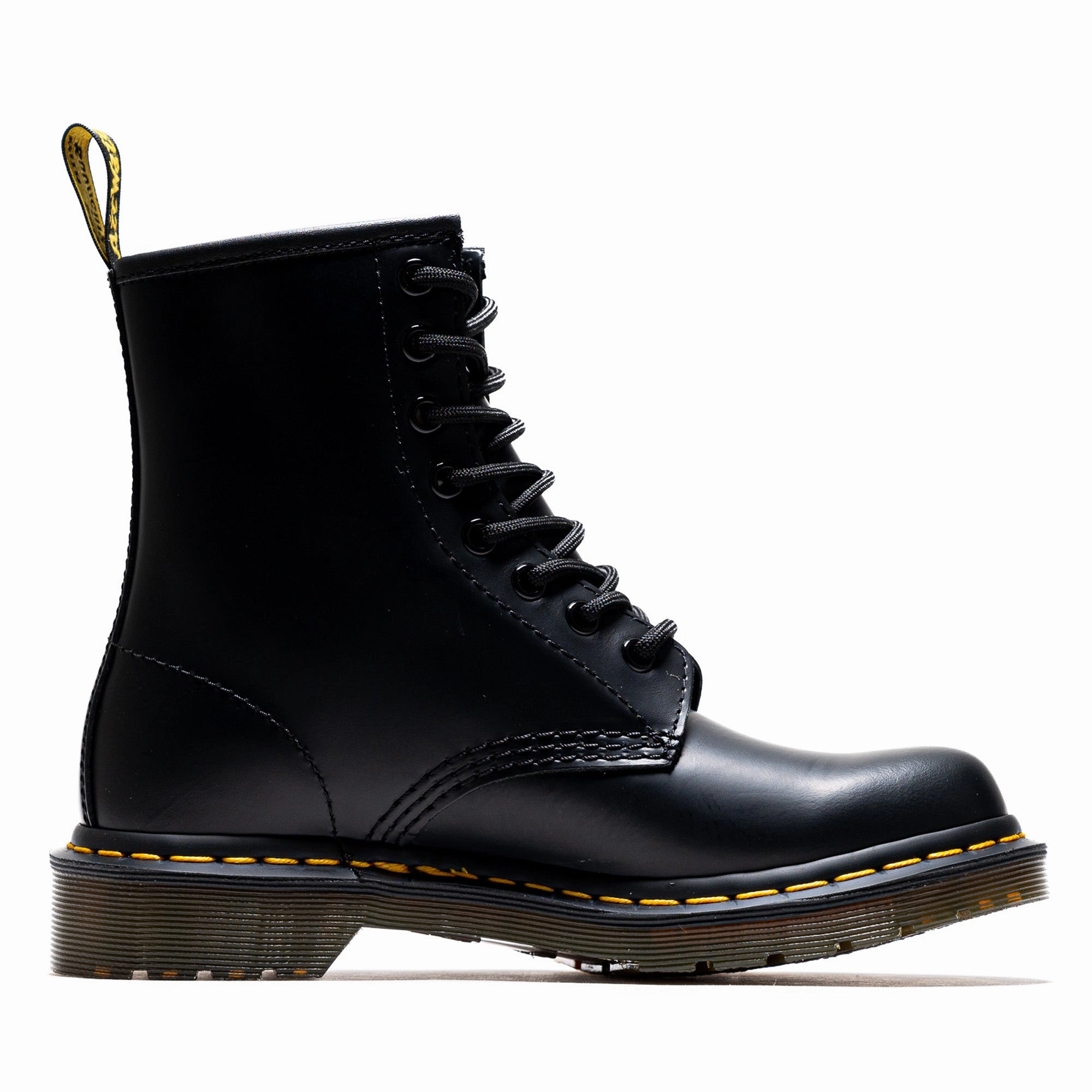 Women's Dr. Martens 1460 Smooth Leather Boot - Black Weekend Ready