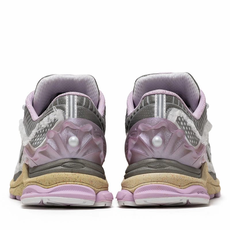 Insulated Snow Trekker Women's Metagirl x Saucony Progrid Paramount 'Daughter of the Moon' - Moon/Lilac