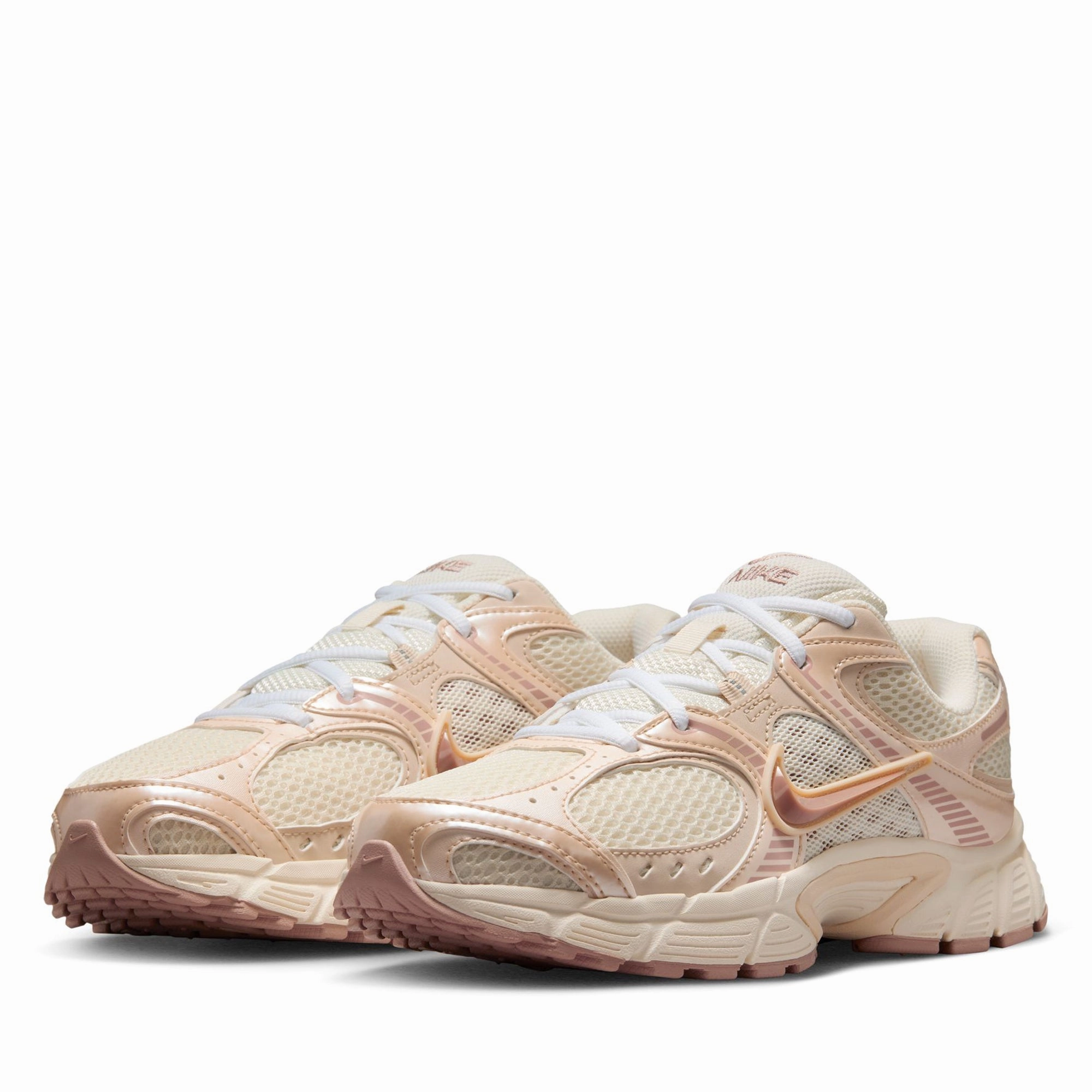 Women's Nike V5 RNR - Soft Pearl/Particle Pink Country Soul Trail Friendly