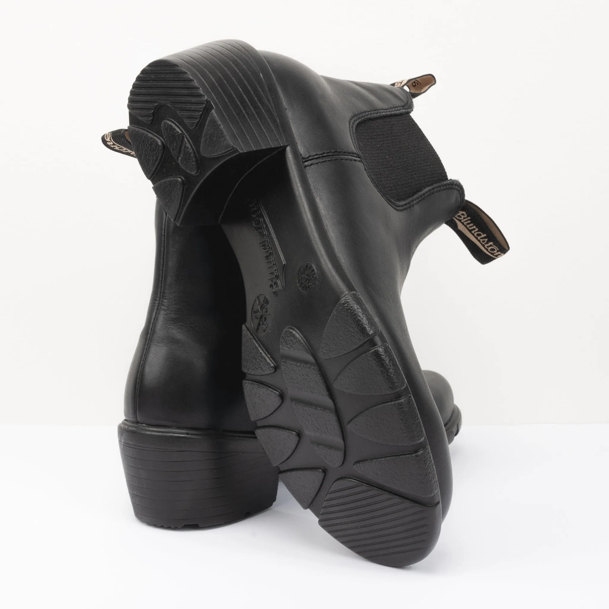 Flexible Tread Pattern Shock-absorbent wear HEELED 1671 CHELSEA - BLACK - LEATHER